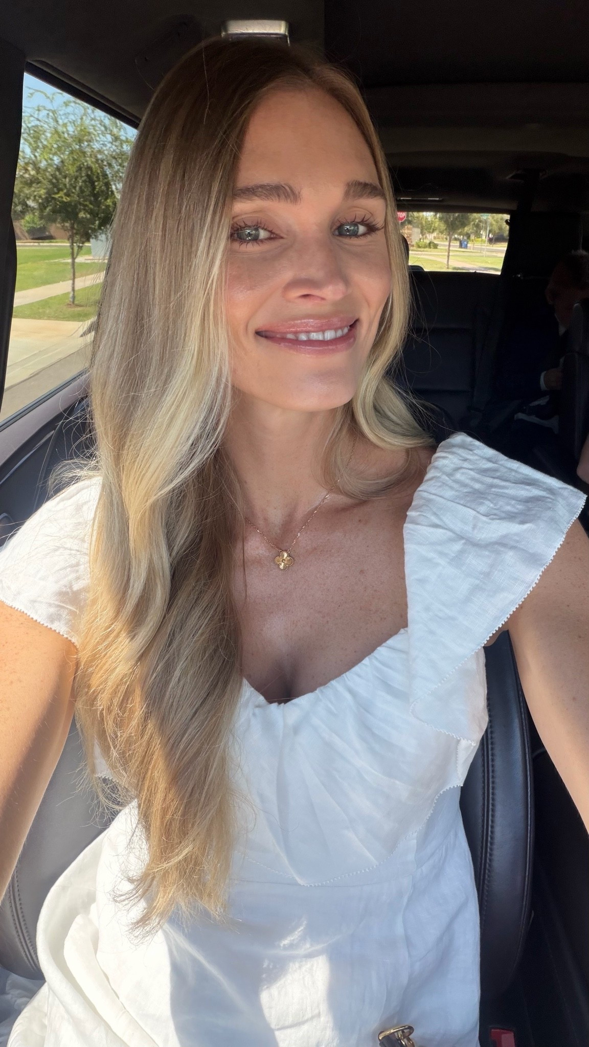 My exact routine and products! ⬇️

Morning
1. ZO Gentle Cleanser
2. @dermalogica Vitamin C
3. @paulaschoice Acid
4. SkinBetter Even Tone Correcting Serum
5. Vanicream Moisturizer
6. Colorescience Sunscreen

Night

1. Double cleanse with ZO Gentle Cleanser (will exfoliate 2x a week!)
2. Clarins Total Eye Lift
3. Paula’s Choice Azelaic Acid
4. @skinbetter Even Tone Correcting Serum
5. Tretinoin (prescription)
6. Vanicream Moisturizer