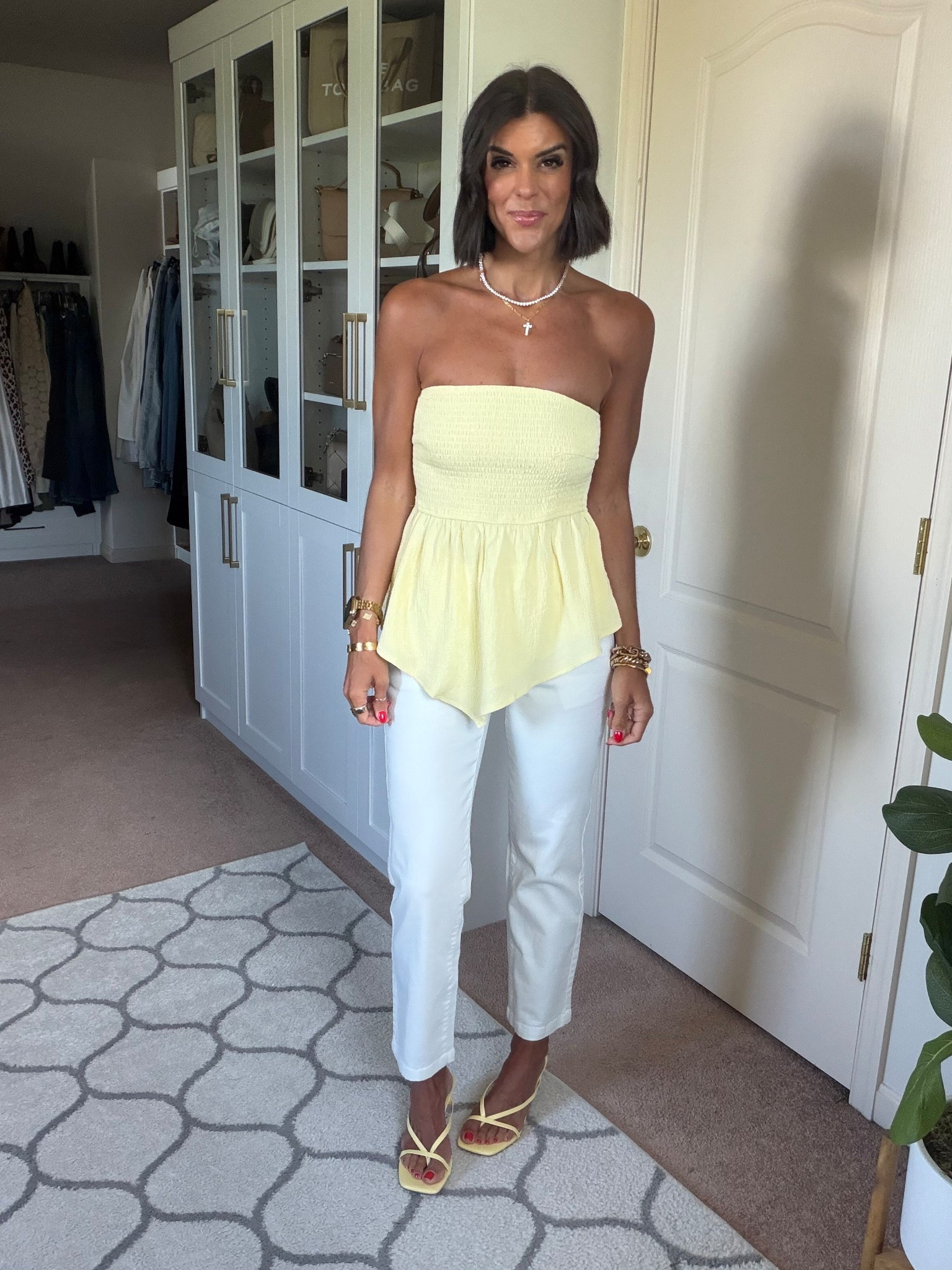 Size small in top, 2 in jeans

#LTKootd #LTKSeasonal