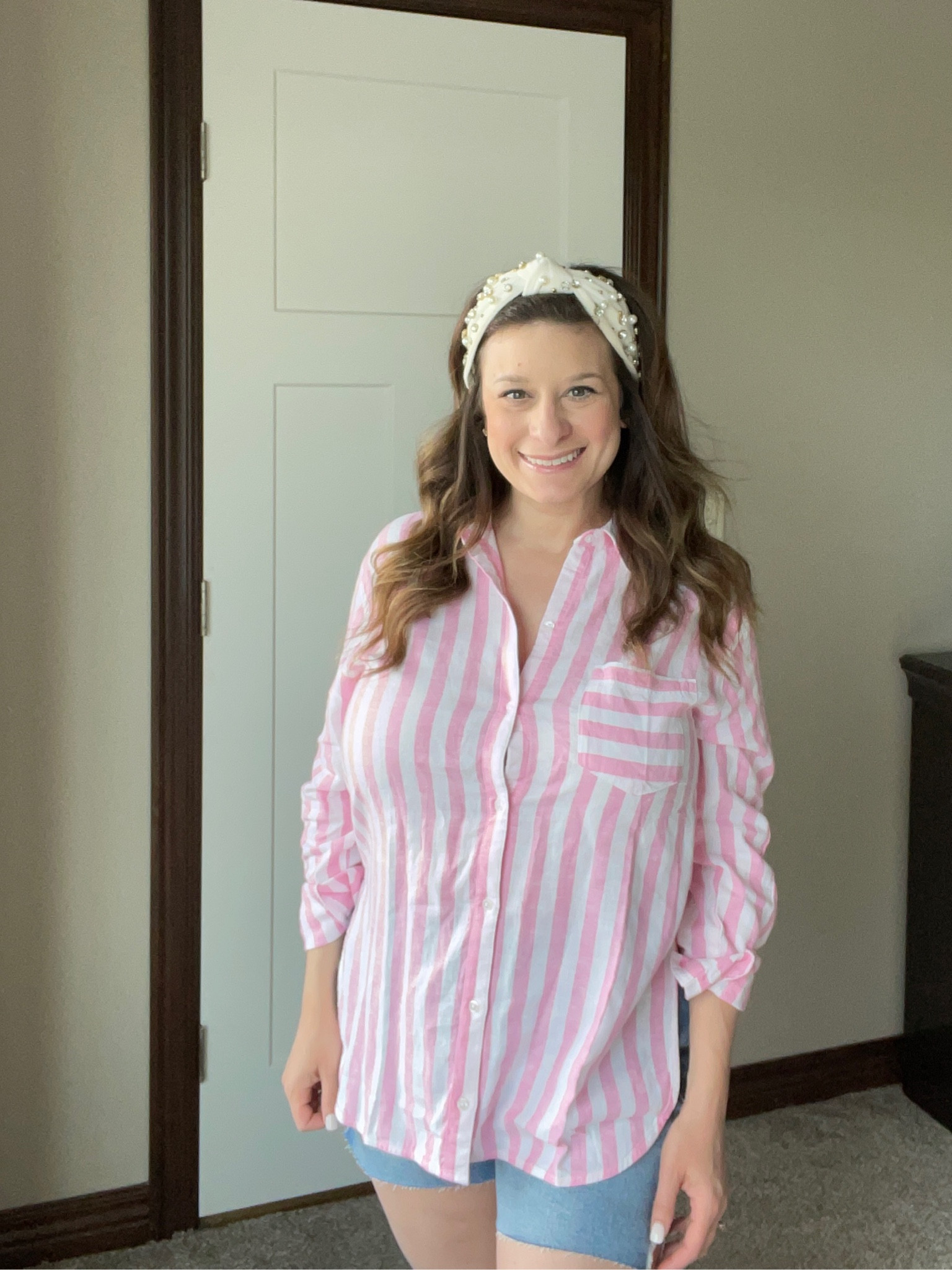 Old navy / denim shorts / Jean shorts / midsize / petite friendly / size 8 

#LTKcurves #LTKunder50 #LTKtravel