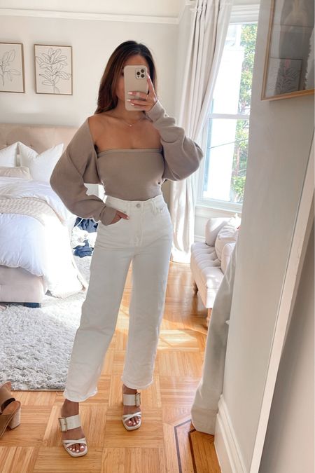 My favorite Jean style from Madewell and my favorite wide leg Jean! 20% off with code LTK20 

I wear the crop style in 25 standard (runs true to size) 

I prefer crop style over petite for the regular style bc petite also takes some inches off the crotch area and isn’t as comfortable 

#LTKxMadewell