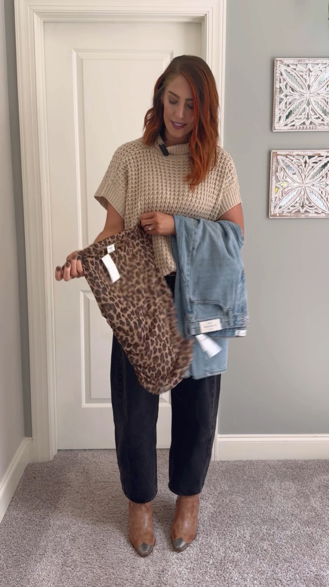 Join me for an exciting unboxing of my new Abercrombie light wash barrel jeans and the chic leopard print ‘Paloma Top’—both perfect staples for your fall wardrobe! After falling in love with my black barrel jeans, I’m thrilled to add this lighter wash to my closet. These jeans pair perfectly with my LuLu’s Naiya Boots, creating a stylish yet comfortable look. And to top it all off, I’ve styled the look with a cozy sweater from Amazon. Let’s dive into these must-have fall pieces!

Barrel Jeans - Size 29 Long
Paloma Top - M
Sweater Top from Amazon is a size Medium
Lulu’s Ankle Boots - Size 11

Abercrombie Fashion | Barrel Jeans| Black Barrel Jeans| Fall Outfit | The Gap fashion | Tall sizes | Amazon fashion | tall girl fashion | size 8 fashion | size 8 | Tall girl outfit | tall girl fashion | midsize fashion size 8 | midsize | tall fashion | tall women | Fall outfit ideas | casual cute outfits | fashion over 35

Abercrombie unboxing, light wash barrel jeans, leopard print Paloma Top, fall wardrobe staples, cozy sweater top, LuLu’s Naiya Boots, stylish fall outfits, chic fall fashion, leopard print top, Abercrombie jeans, fall fashion inspiration, trendy fall outfits, comfortable fall style, stylish ankle boots, fall essentials, wardrobe must-haves, light wash denim, leopard print fashion, cozy fall sweaters, Amazon fashion finds.

#tallwomenfashion #tallgirlfashion #tallfashion 

#LTKStyleTip #LTKFindsUnder100 #LTKFallSale