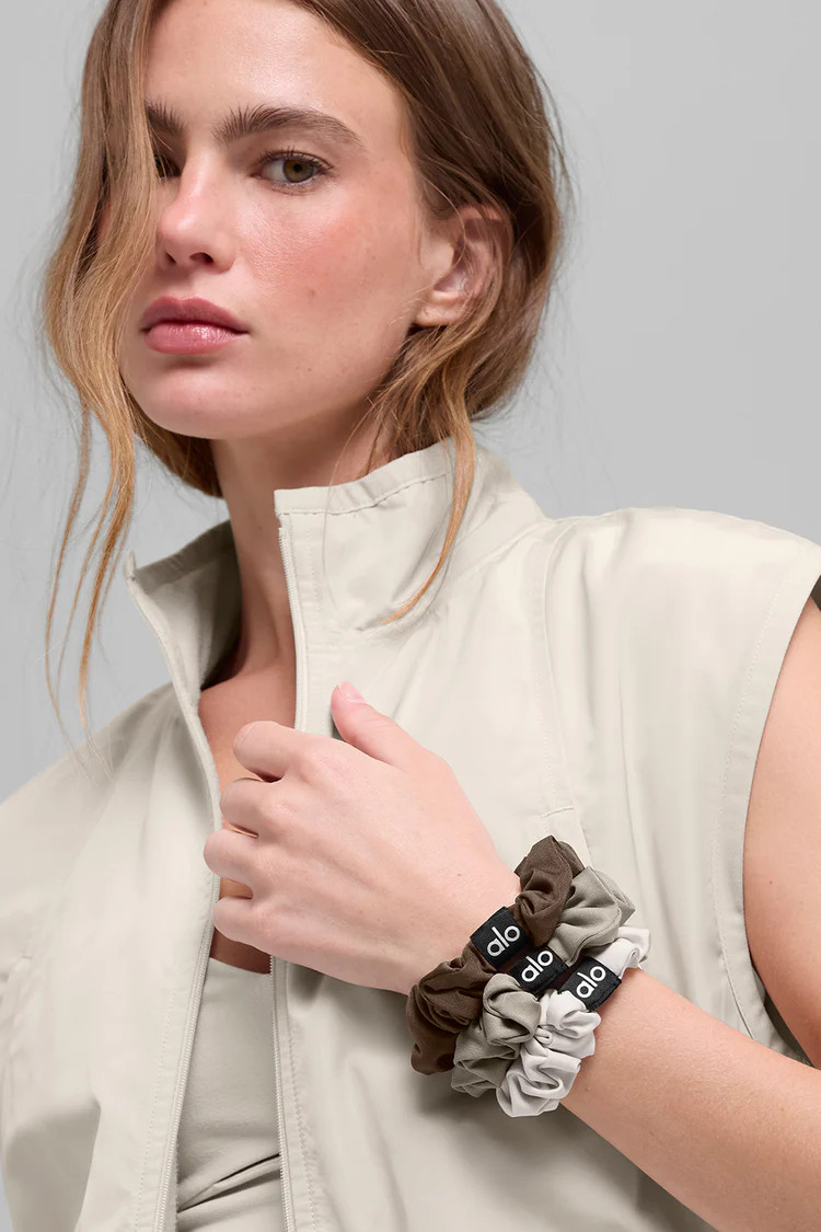 Fresh Mini Scrunchie (3-Pack) - Light Cocoa/Bone/Espresso | Alo Yoga (US)
