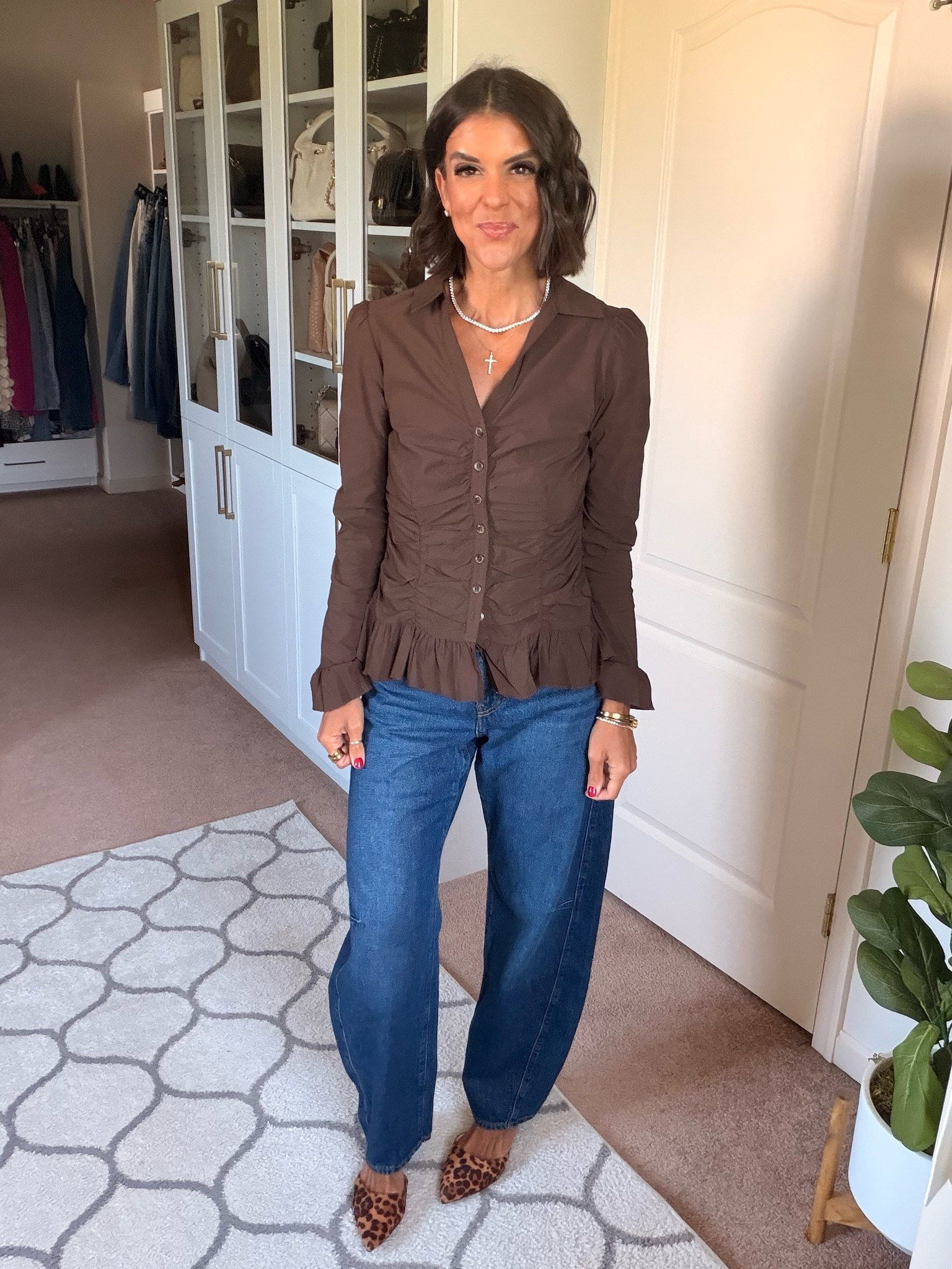 Size small in top size 24 in jeans

#LTKgrwm #LTKdayinmylife #LTKmomlife