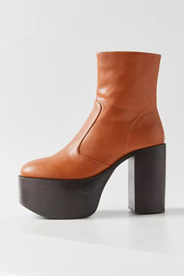 UO Harper Ultra-Platform Boot | Urban Outfitters (US and RoW)