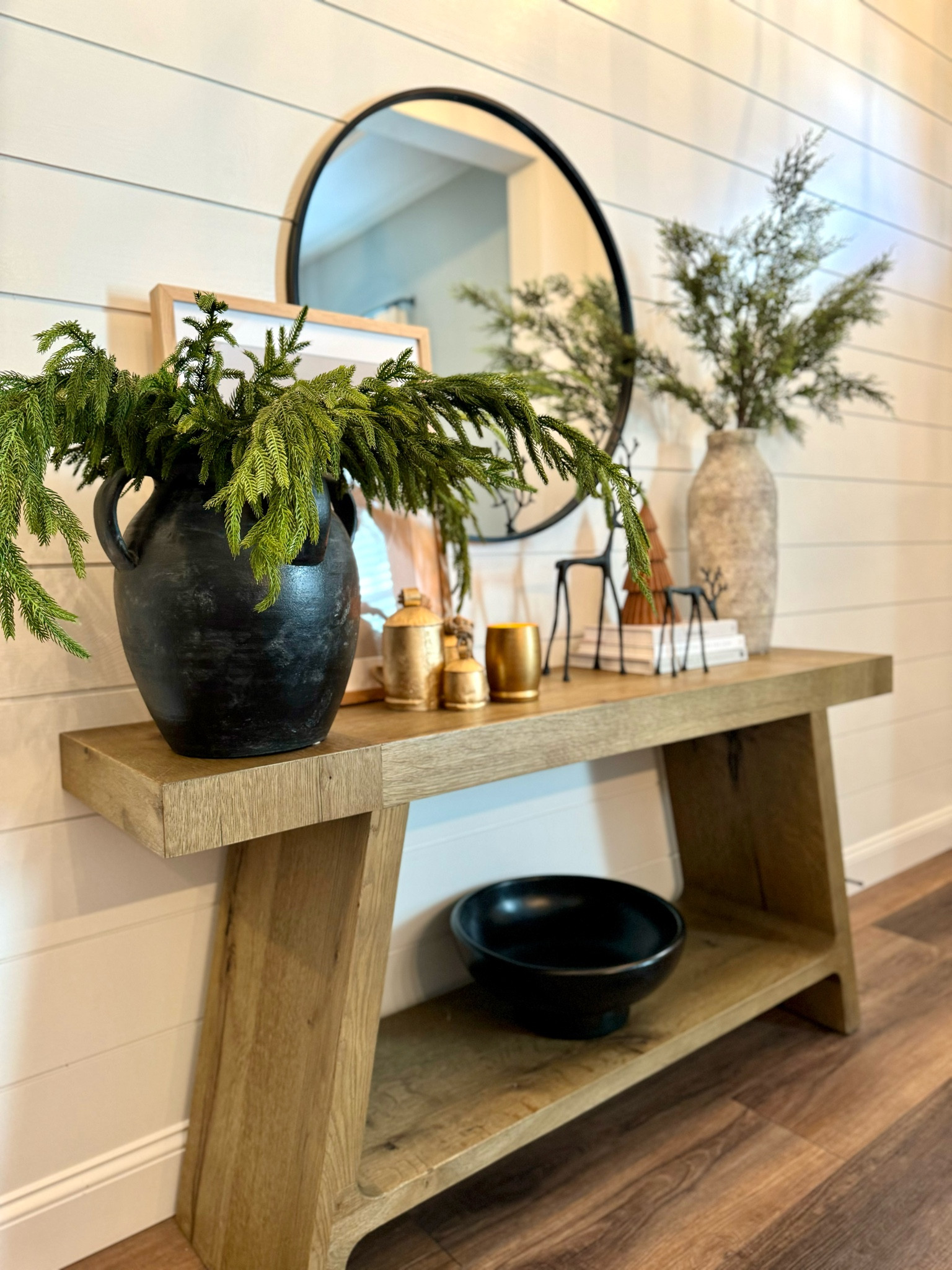 Shop my entryway! 

#LTKstyletip 

#LTKSeasonal #LTKHoliday