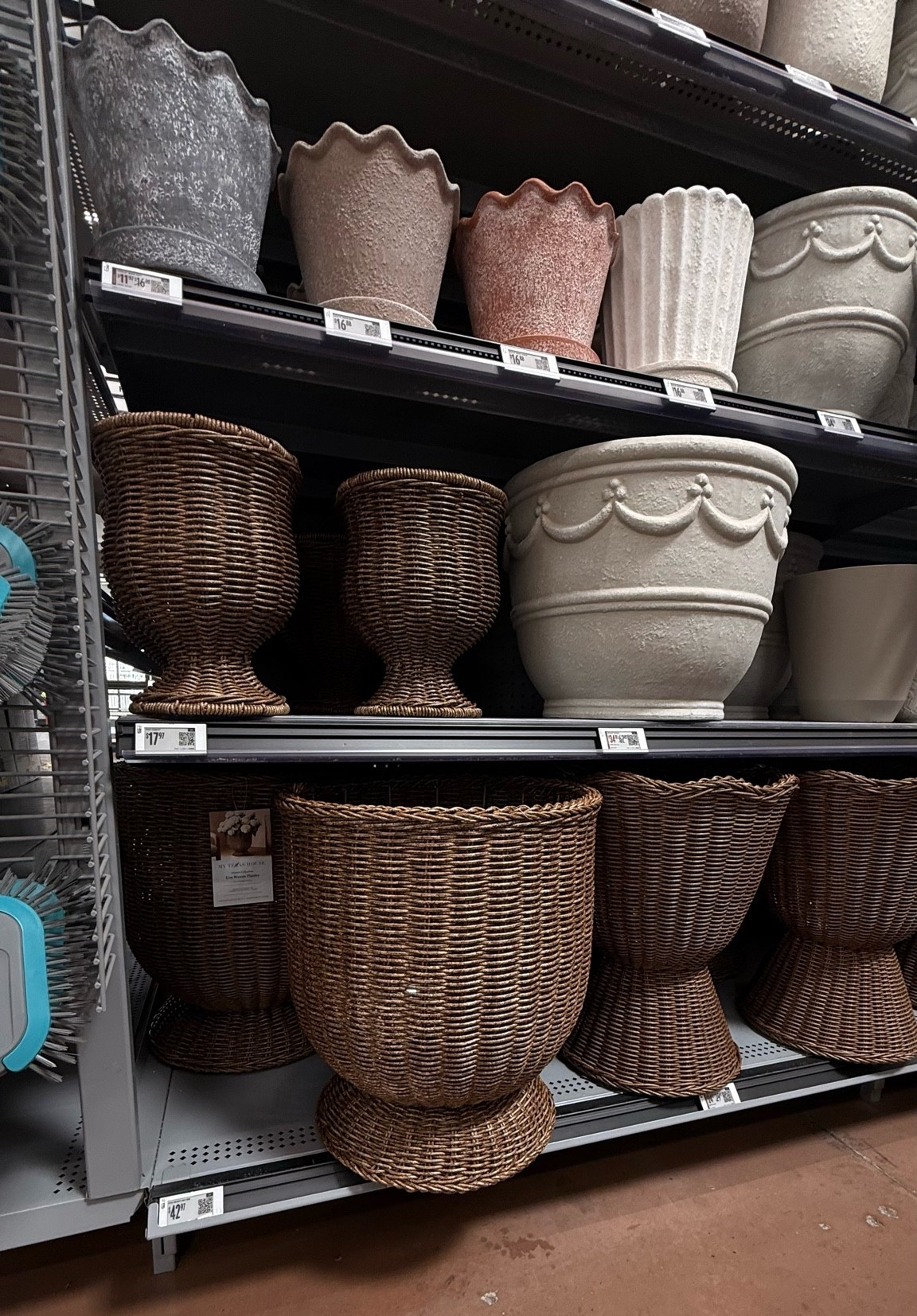 Walmart is NOT playing around with outdoor decor this season 🌿 These wicker urn planters are giving expensive patio and they’re only $42! The hourglass shape, the woven texture, the size — its giving designer garden center without the designer price tag.

#WalmartFinds #WalmartHome #OutdoorDecor #PatioDécor #PlantMom #GardenDecor #RattanDecor #WickerPlanter #BackyardDecor #HomeDecorFinds #AffordableHome #LTKSeasona

#LTKHome