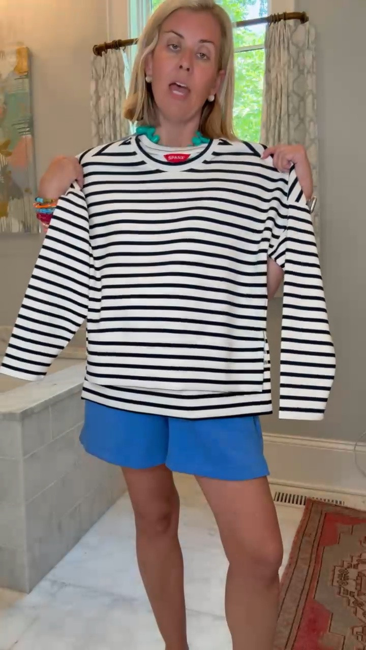 @Spanx has the best layering pieces! I love the navy stripe and drop shoulder on this top. 
Long sleeve - xs
Shorts 5" - small

#LTKootd