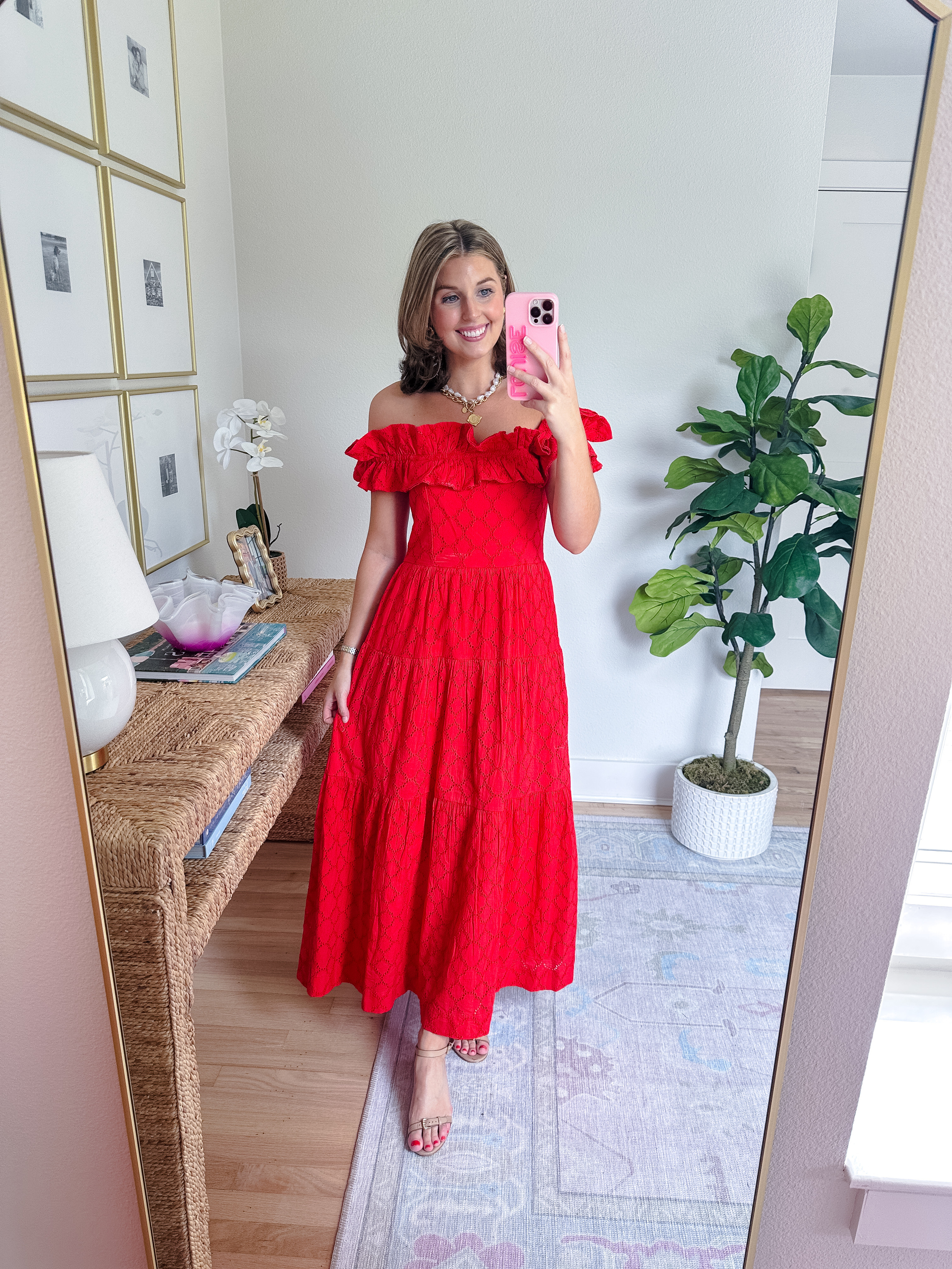 Red dress for summer // 4th of July! Wearing an XS/4