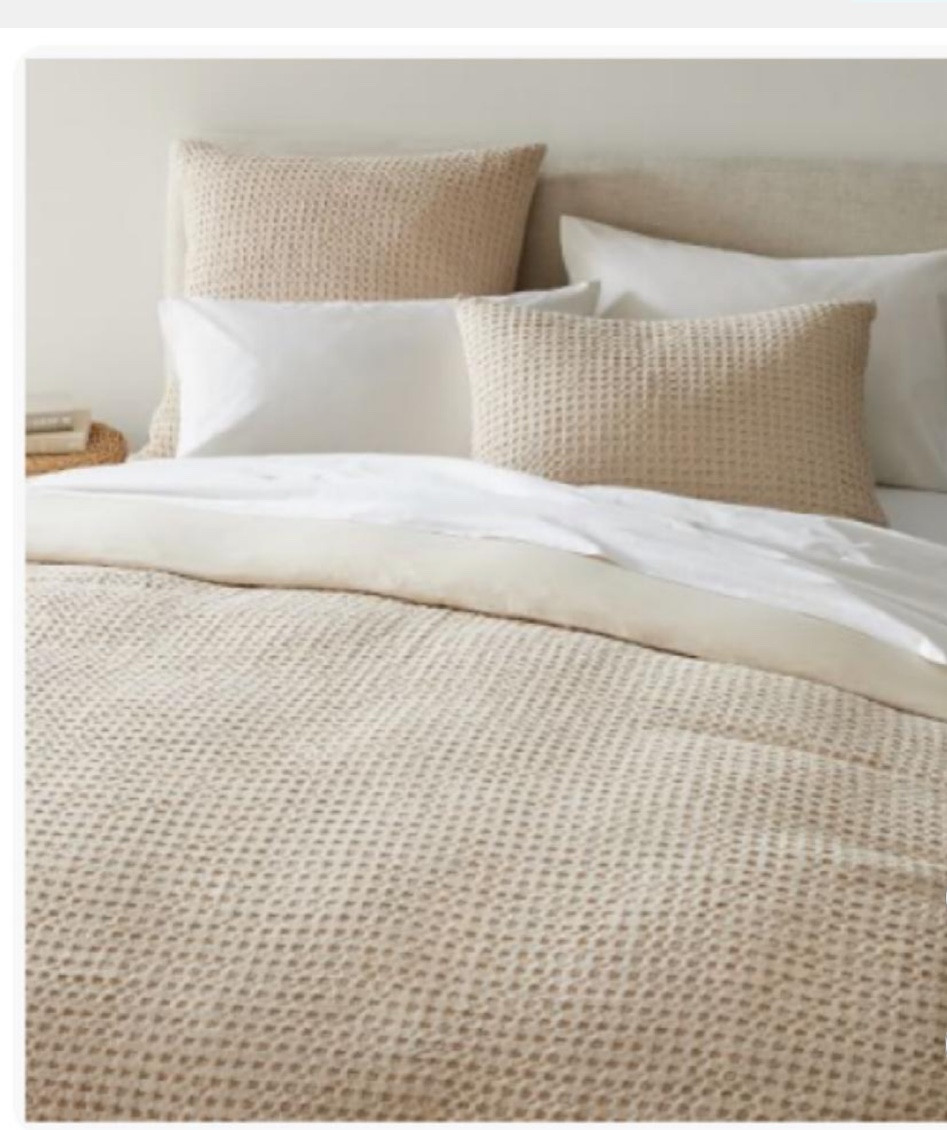 I love my waffle duvet cover on my master bed! It looks great and feels good too! A perfect gift idea!🤎

#DuvetCover #MasterBed #MasterBedroom #Comforter #Duvet #NeutralDecor #MidCenturyModern 

#LTKHoliday #LTKhome #LTKSeasonal