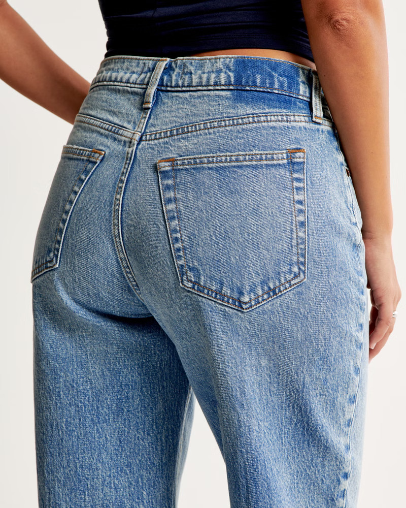 Curve Love Mid Rise Baggy Jean | Abercrombie & Fitch (US)