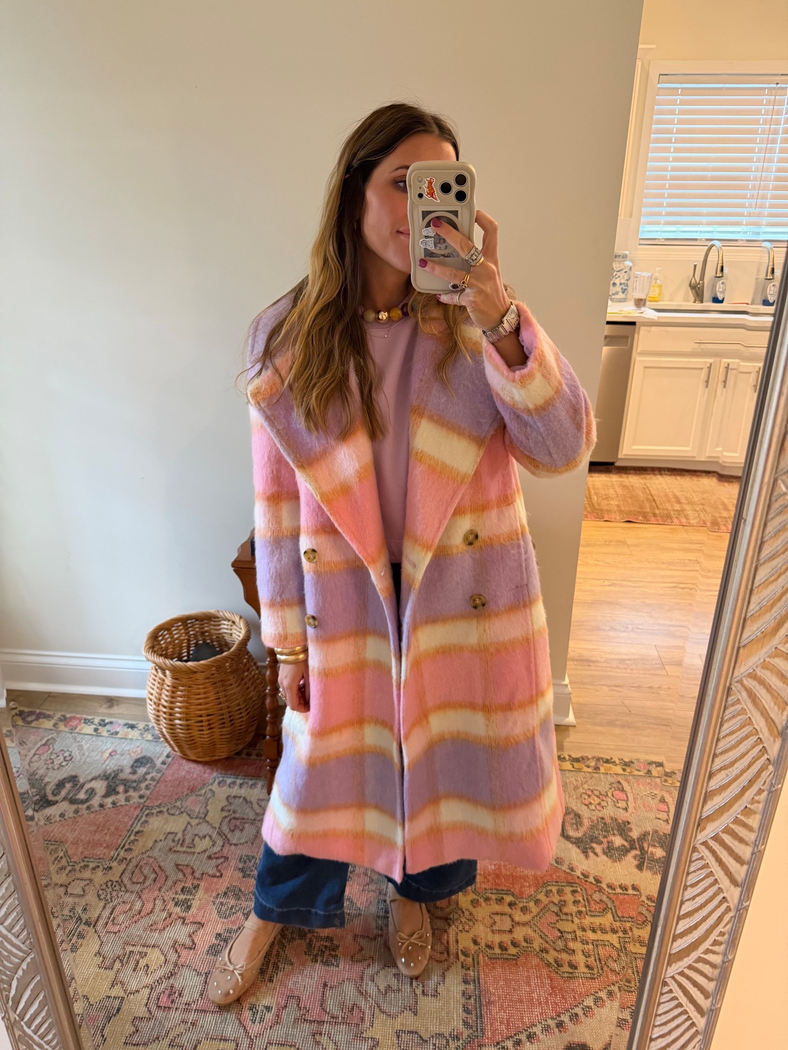 The cutest plaid coat! I’m in a petite xsmall, it runs big! 

#LTKGiftGuide #LTKHoliday