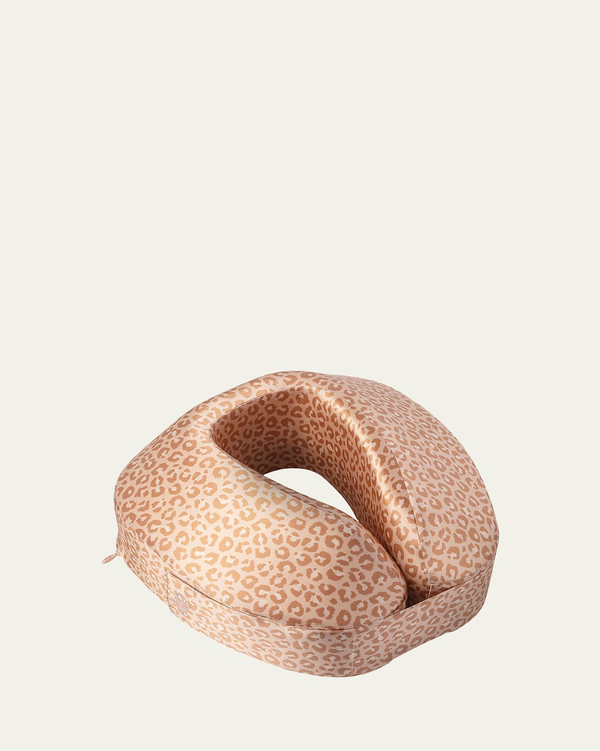 Pure Silk Jet Setter Travel Pillow | Bergdorf Goodman