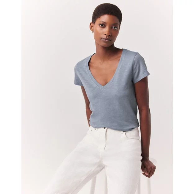 Organic Cotton Slub V-Neck T-Shirt | The White Company (UK)