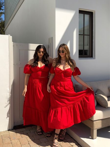 Red 2 piece set! Vanessa is wearing XL top & bottom and I’m wearing Large top and bottom! ❤️ comes in a few color options :) 

#LTKmidsize #LTKstyletip