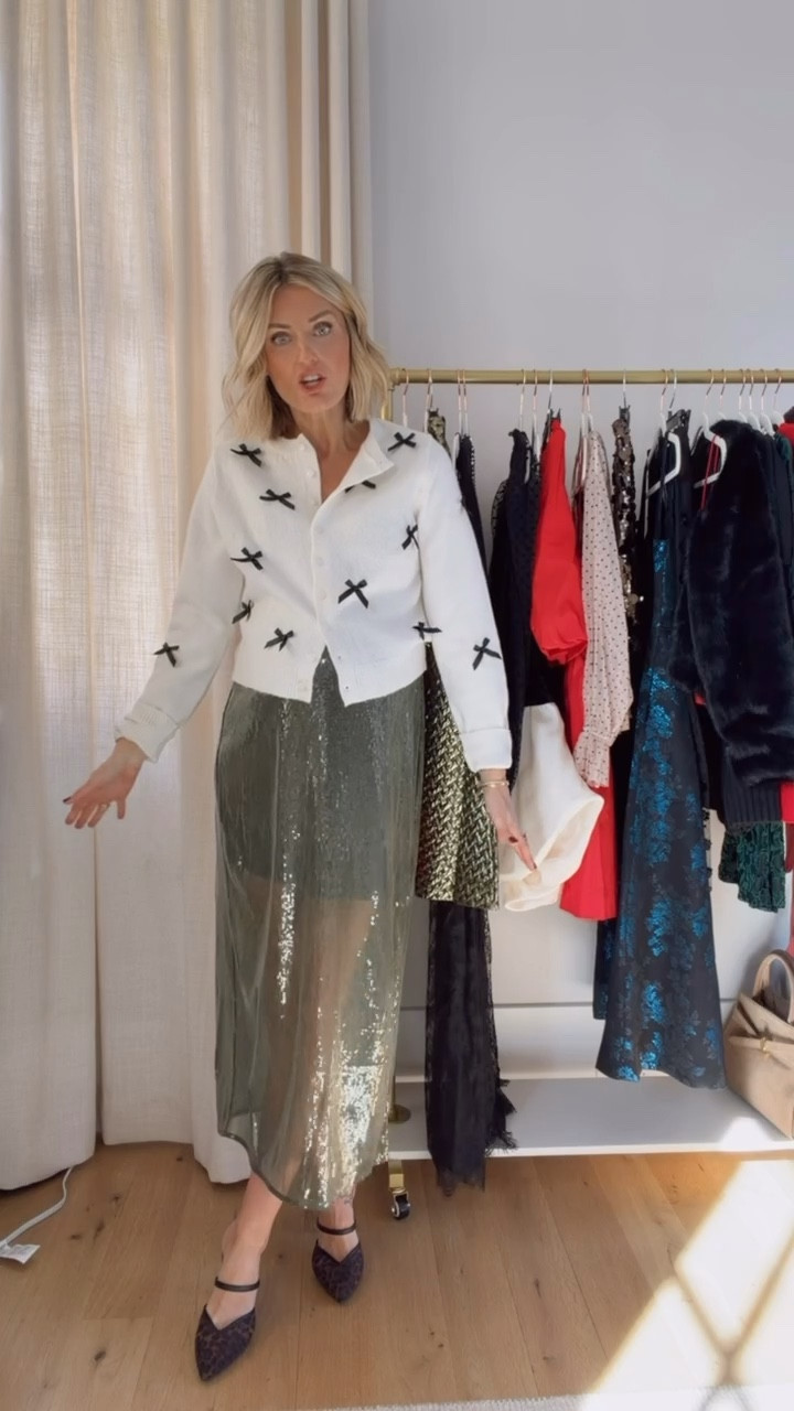 Sharing a few holiday pieces from Target that would be perfect for any events you have during the Christmas season! Some of these are even on sale! 👏🏻 I sized up to a M in both for the bump!

Loverly Grey, Target, Black Friday, cyber week, holiday looks, holiday outfits, Christmas party 

#LTKCyberWeek #LTKHoliday