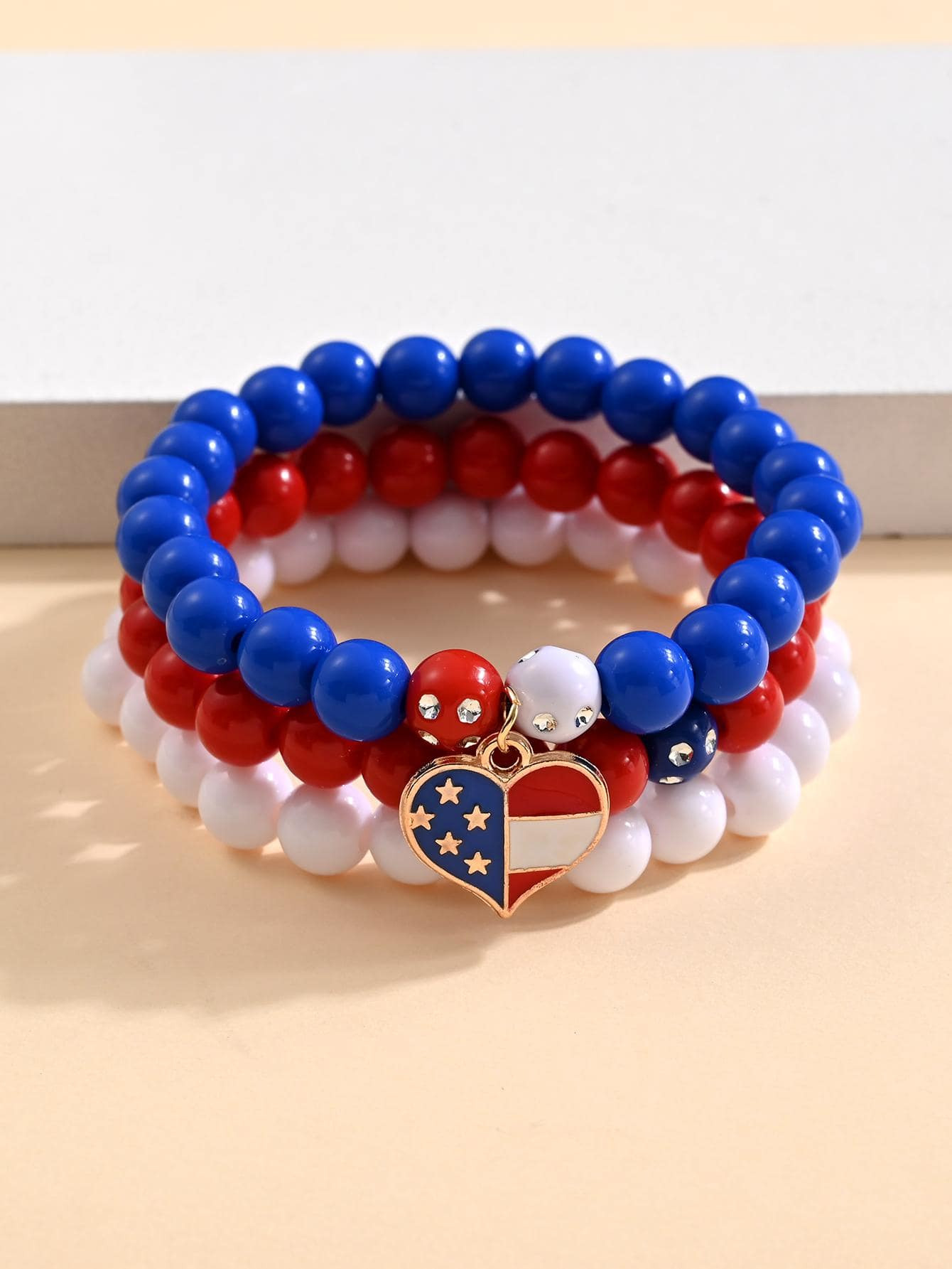 3pcs/set Americana Pattern Heart Charm Beaded Bracelet | SHEIN