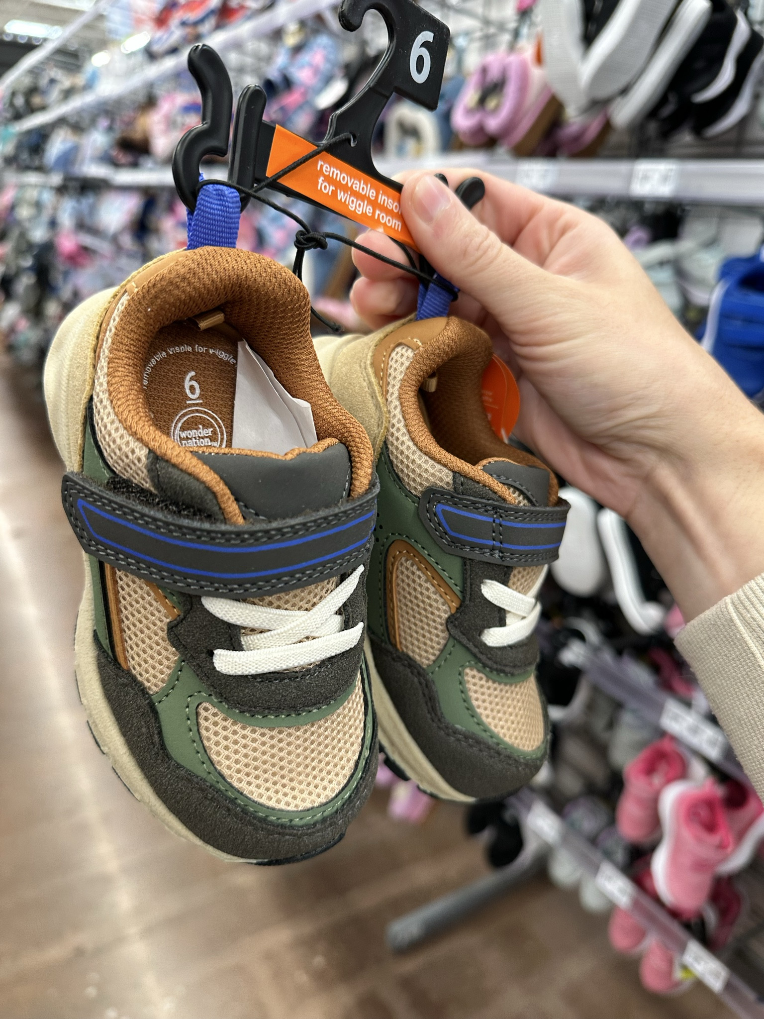 The cutest color sneakers for toddler boys! 



#LTKActive #LTKBaby #LTKKids