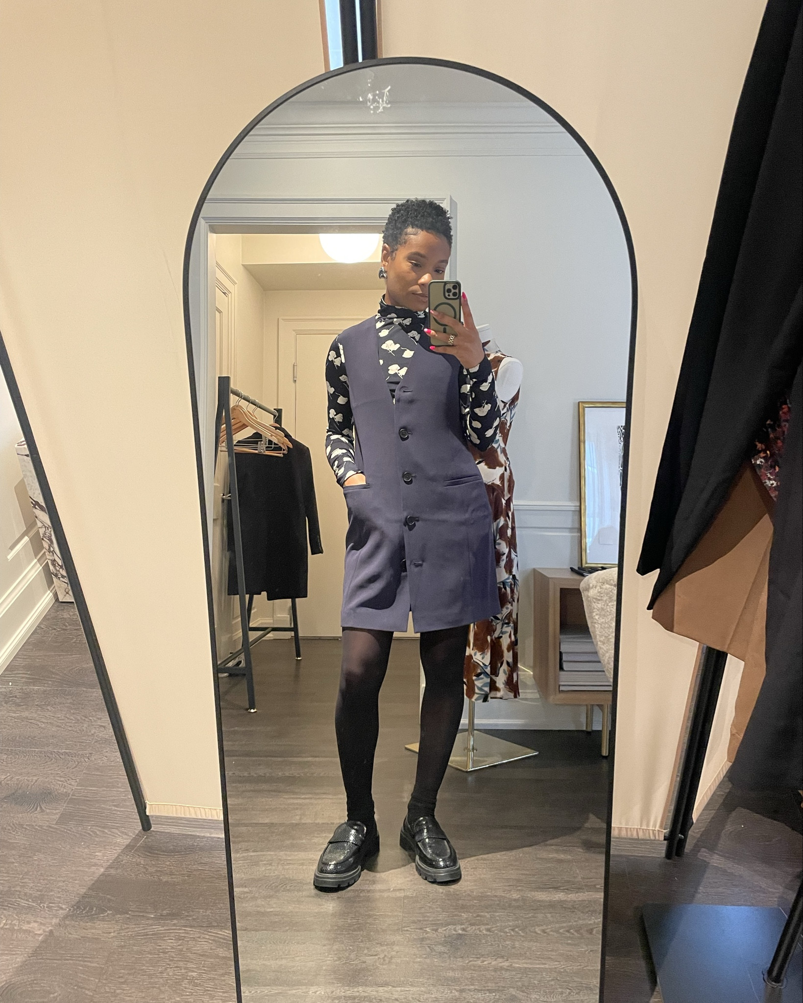 I felt sooo cute in this outfit! I want to still it with boots and pants next! 

#LTKSeasonal #LTKPetite #LTKStyleTip