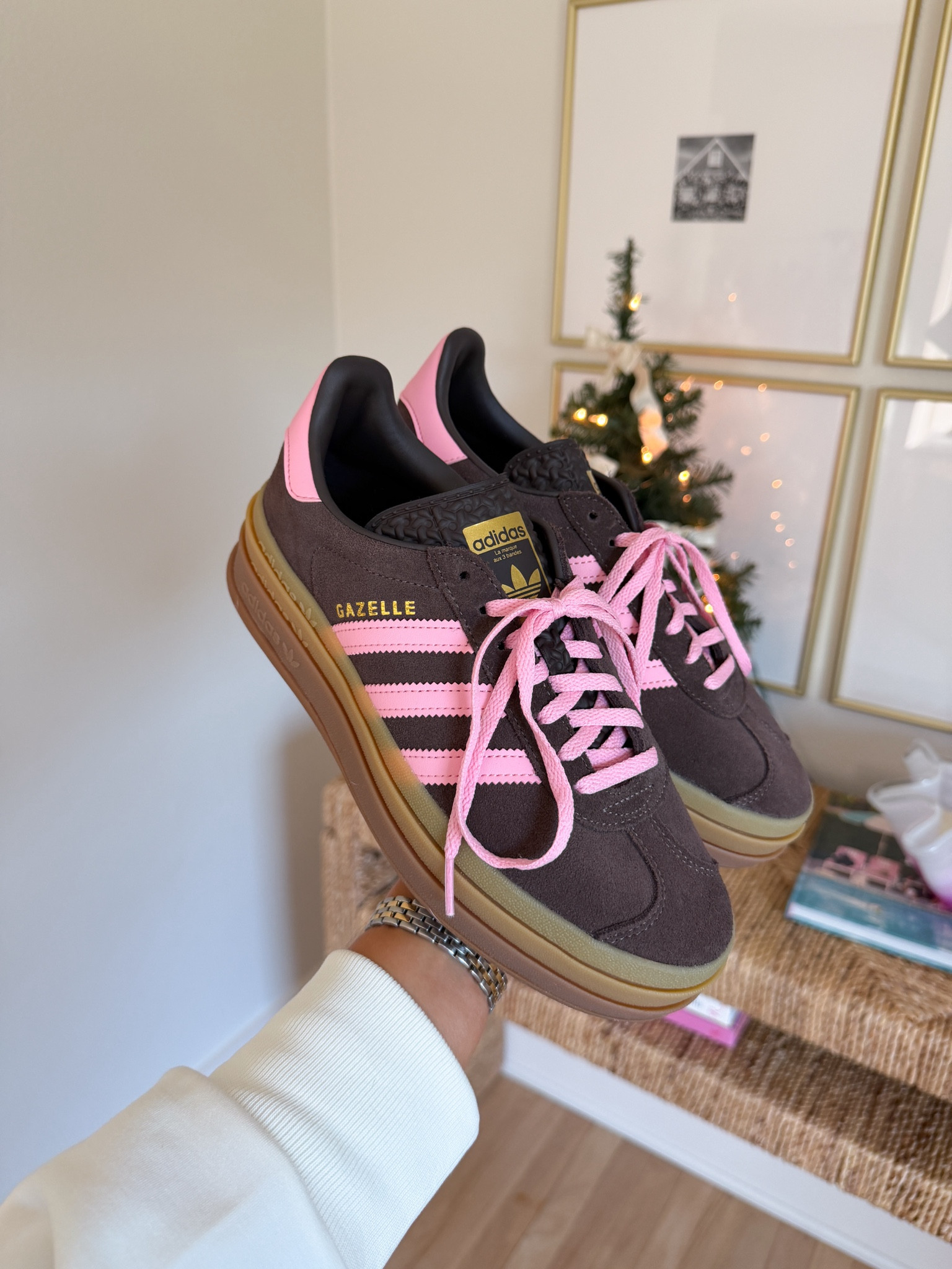 Gift ideas from Adidas that will arrive before Christmas!

@adidas #createdwithadidas #adidaspartner
