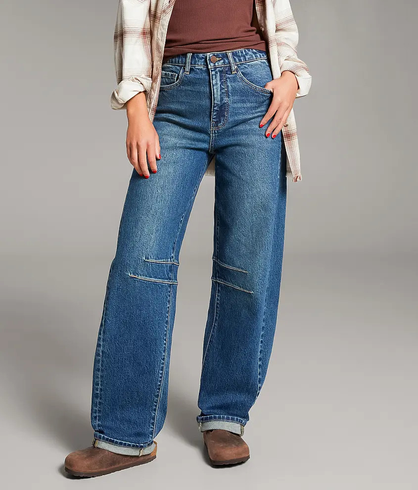 Billie Horseshoe Stretch Cuffed Jean | Buckle