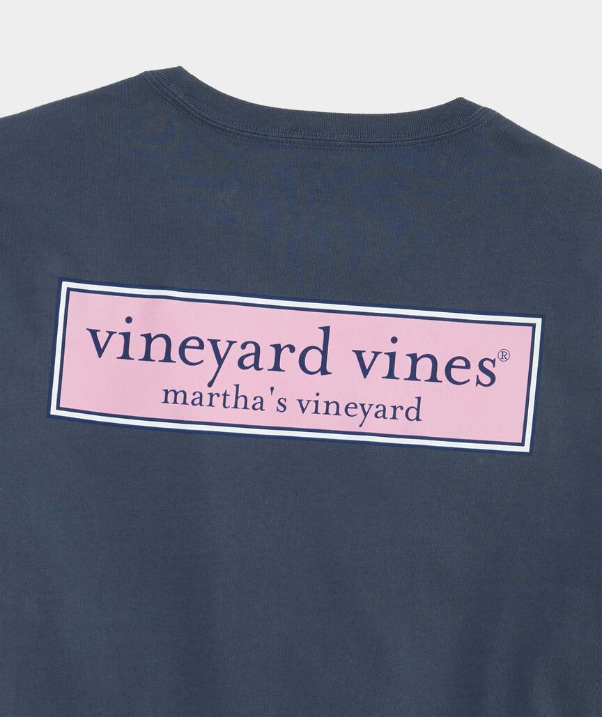 Classic Logo Box Long-Sleeve Pocket Tee | vineyard vines