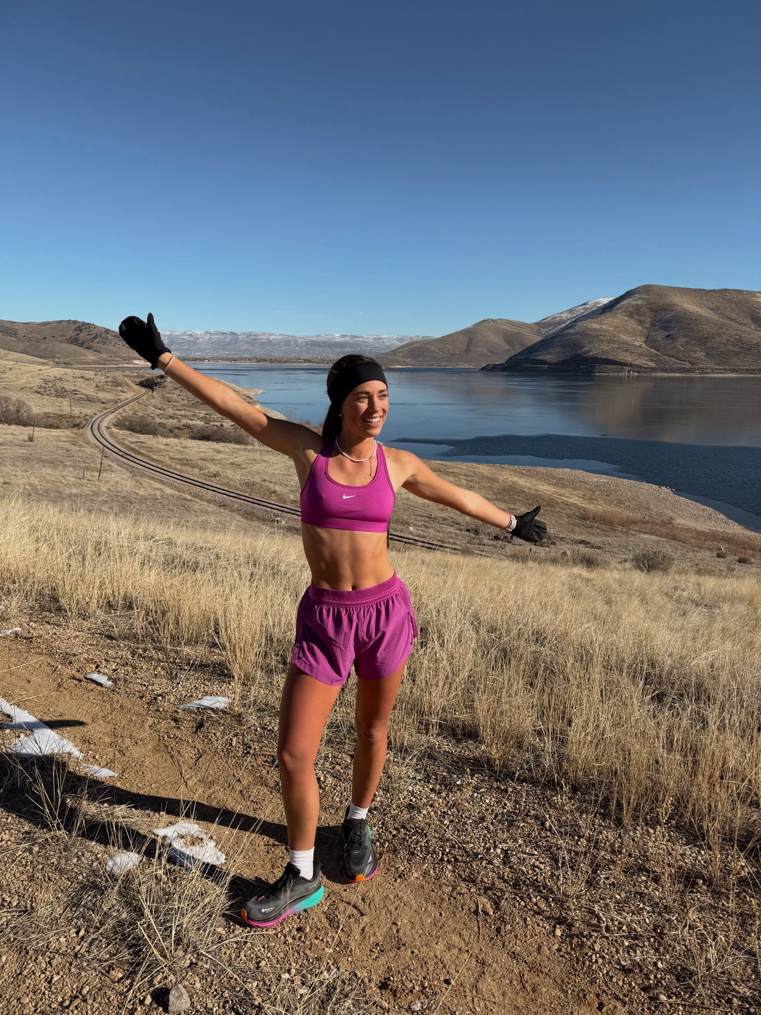 trail ootd!!💖

#LTKActive #LTKFitness #LTKFindsUnder100