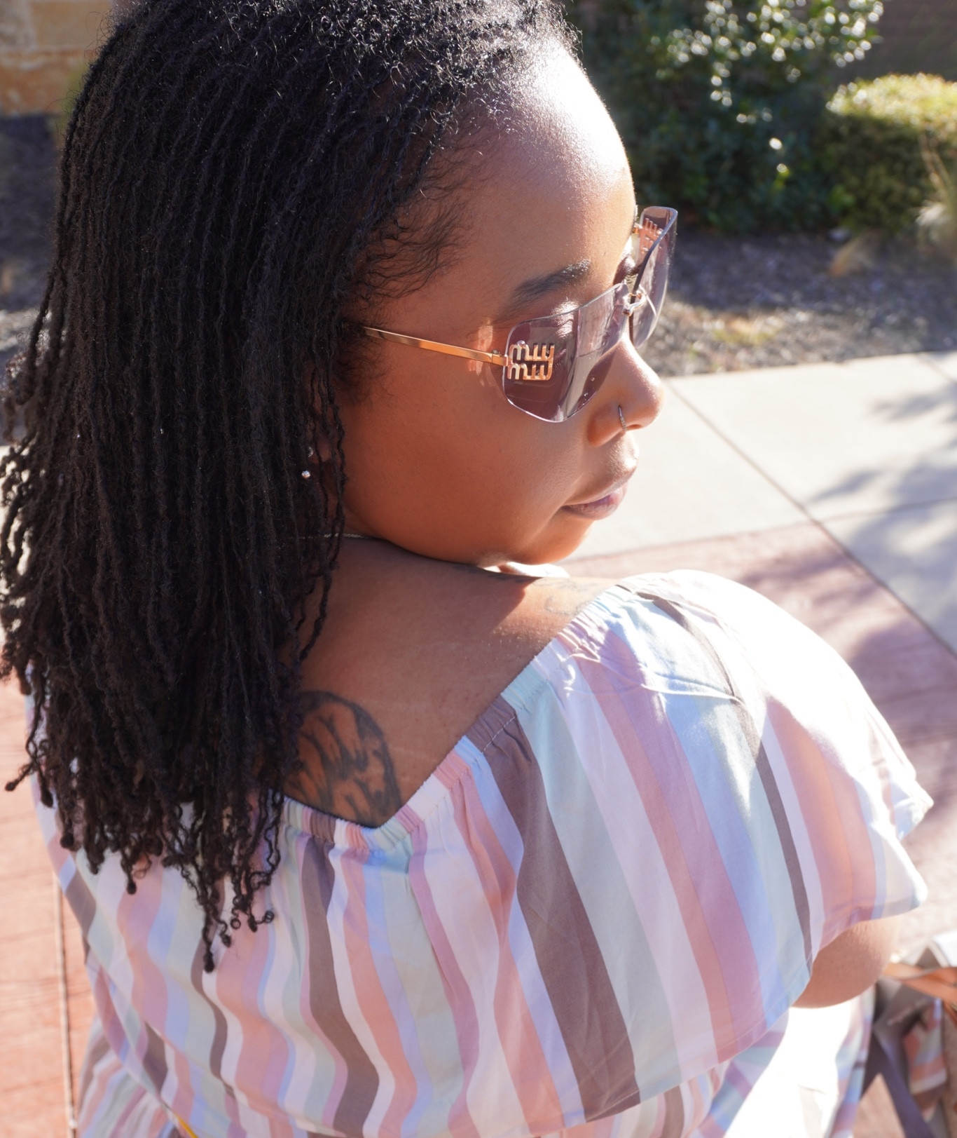 Getting photoshoot ready with two essentials: my favorite glasses that elevate every look and a loc spray that keeps my sisterlocks fresh and fabulous! These two are must haves for a flawless shoot day. #Essentials #PhotoshootReady #SisterlocksCare #LTKBeauty #LTKAccessories

#LTKPlusSize #LTKStyleTip #LTKBeauty