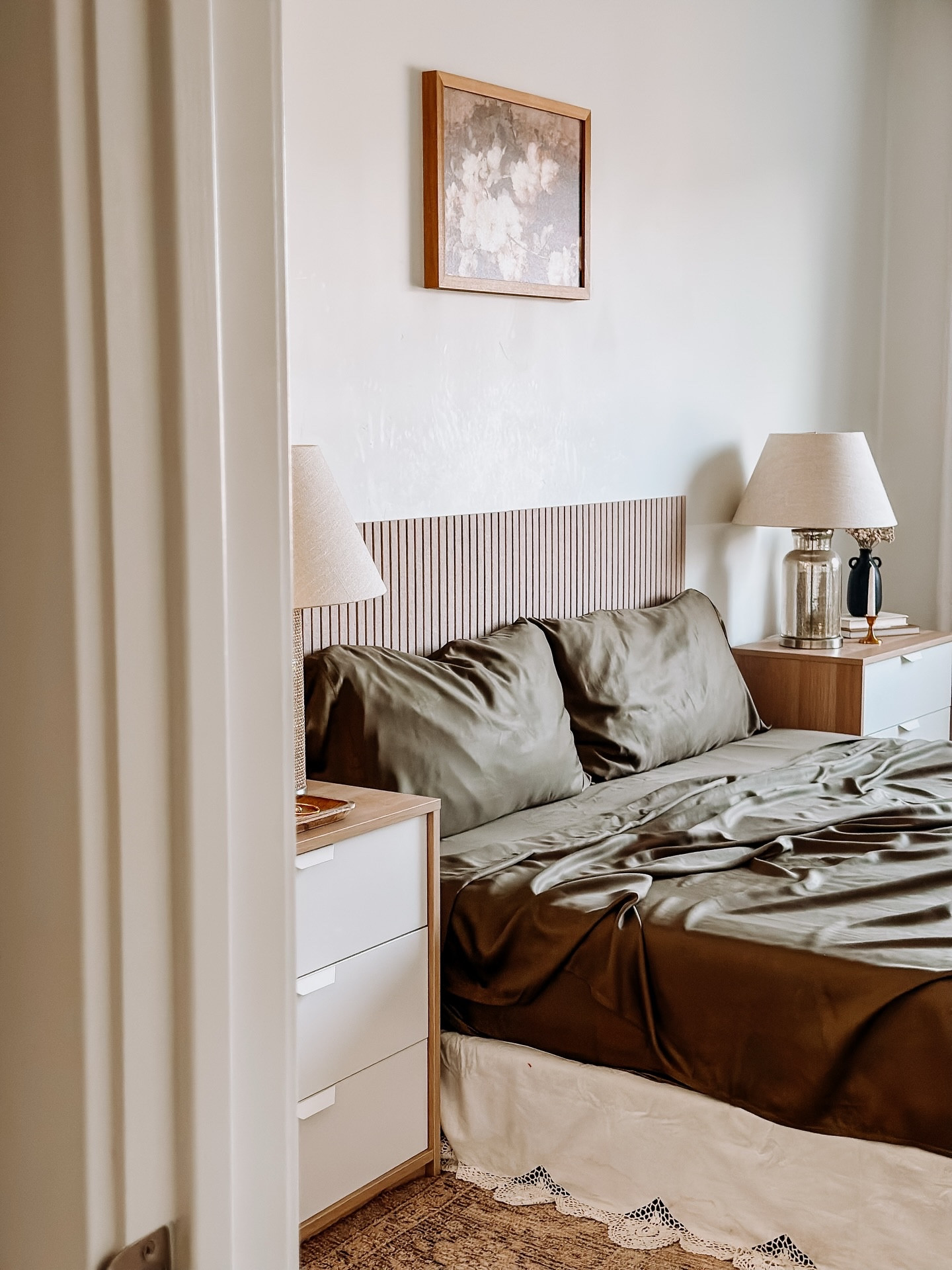 Satin sheets and sage green dreams. 🌿
✨ There’s an undeniable elegance in the way the light hits this set from 
@BleuBully Bedding 

It’s not just a bed; it’s a whole mood.
.
.
.
.
.
.
.
.


#LTKvlog #LTKSeasonal #LTKHome