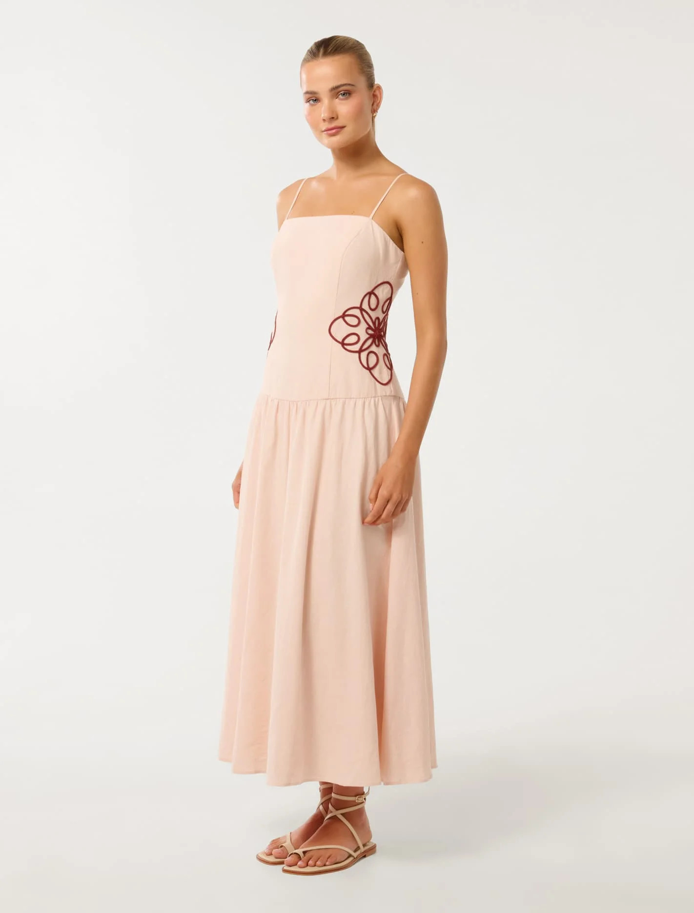 Forever New Women's Arabelle Applique Linen Midi Dress in Misty Pink | Forever New (AU)