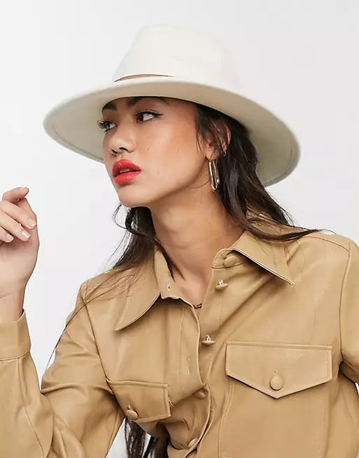ASOS DESIGN felt fedora hat with tan band and size adjuster in cream | ASOS | ASOS (Global)