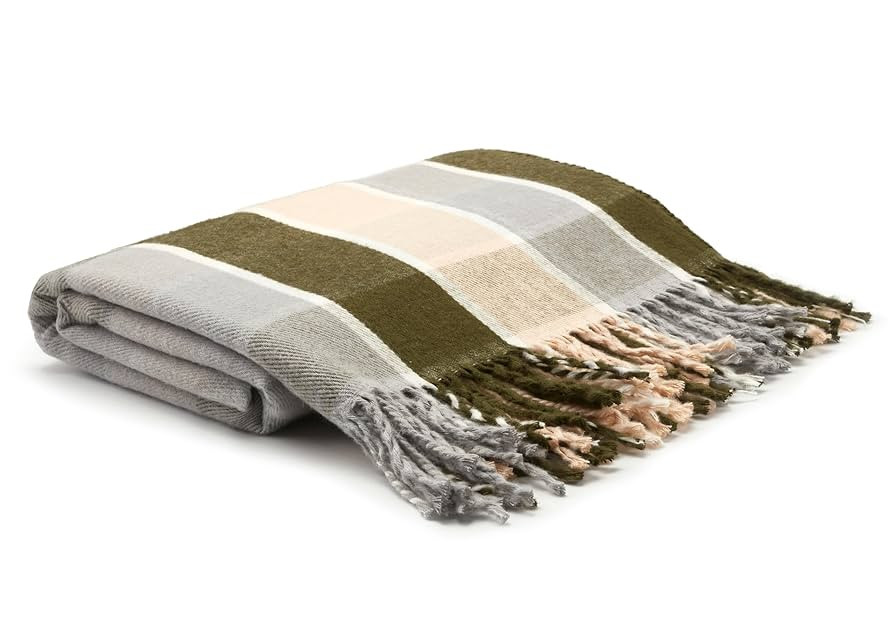 Arus Acrylic Highlands Collection Queen Size Tartan Plaid Design Throw Blanket Green Plaid, 60x80... | Amazon (US)