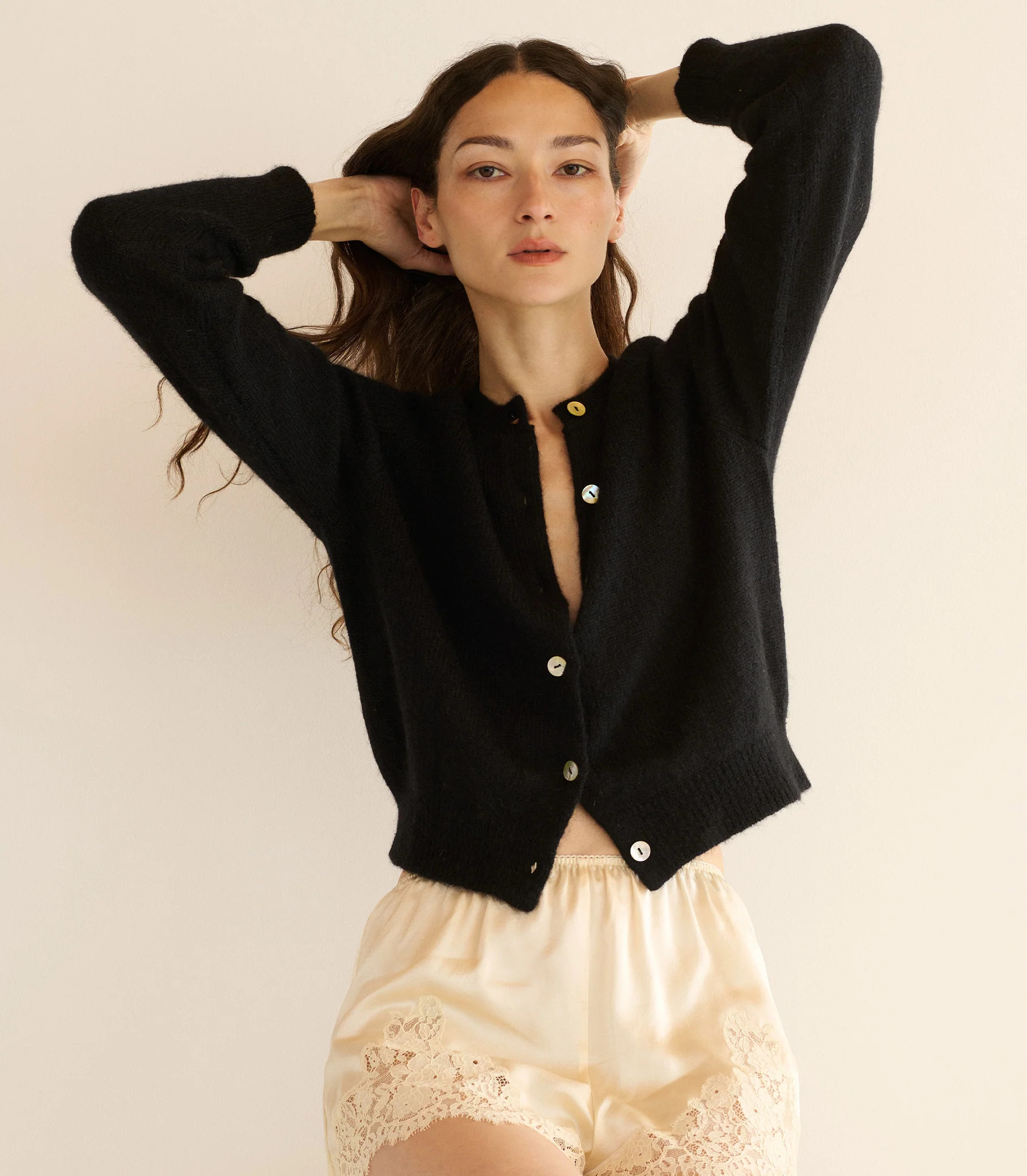 Iona Short - Candlelight | DÔEN | DOEN