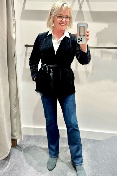 This soft velvet knit jacket from J. Jill is a showstopper and on sale today! I’ve kept it casual by pairing it with their jeweled tunic and bootcut jeans, but it could be easily dressed up with a satin skirt or their slim velveteen pants.

#jjill #JJillHolliday #JJillFashion #HolidayFashion #HolidayOutfit #Fashion #Fashionover50 #Fashionover60 #Velvet 

#LTKHoliday #LTKsalealert #LTKstyletip