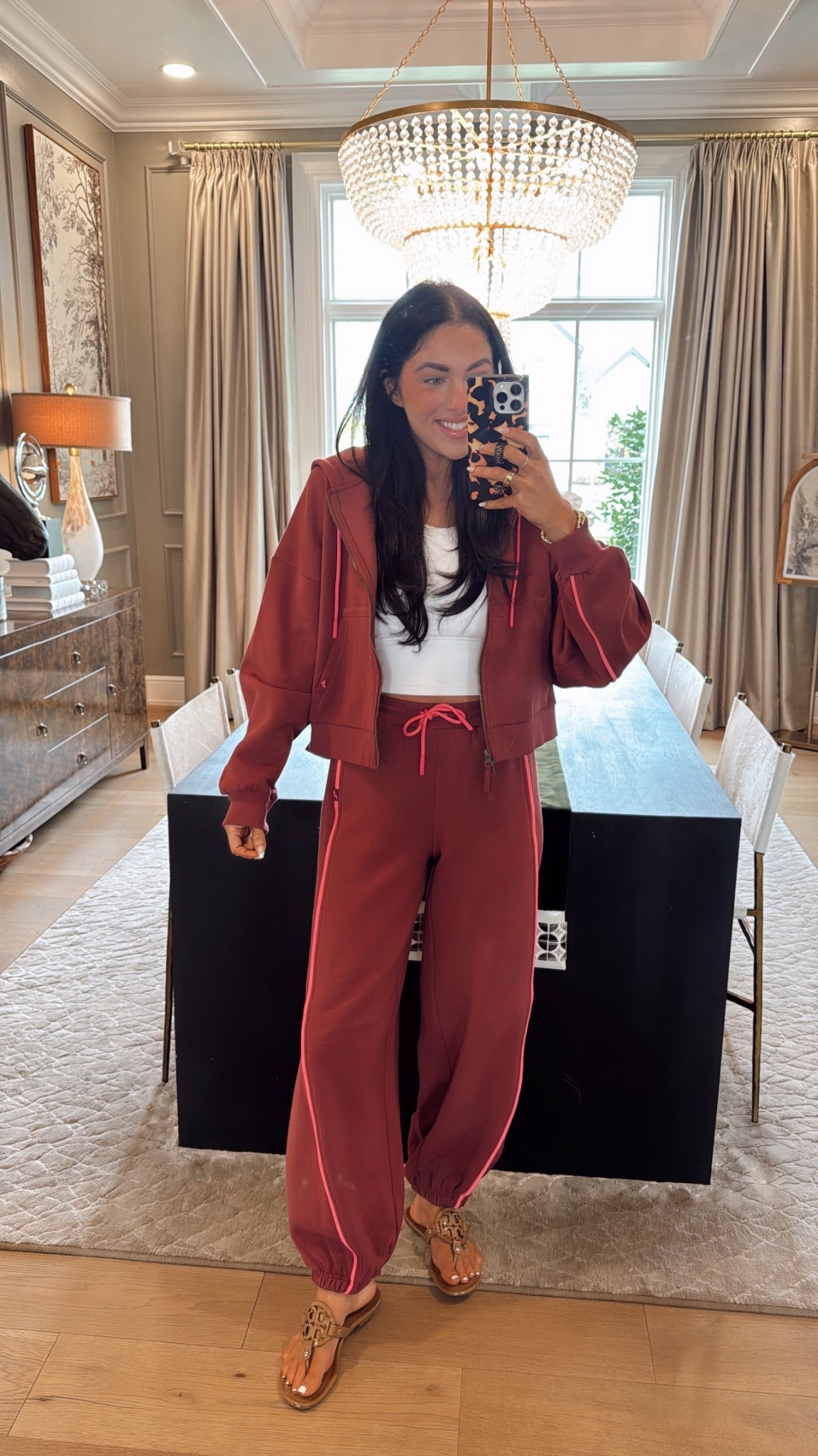 Size small! This color and fit is so adorable!!!