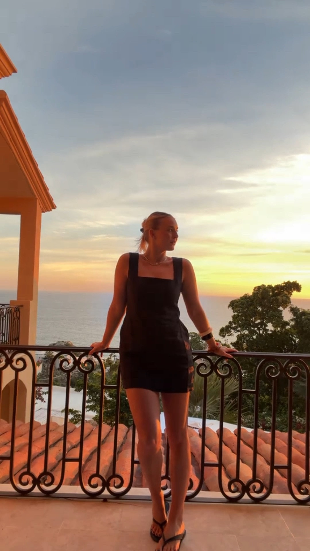 ootn 🖤

#LTKootd #LTKdayinmylife #LTKTravel