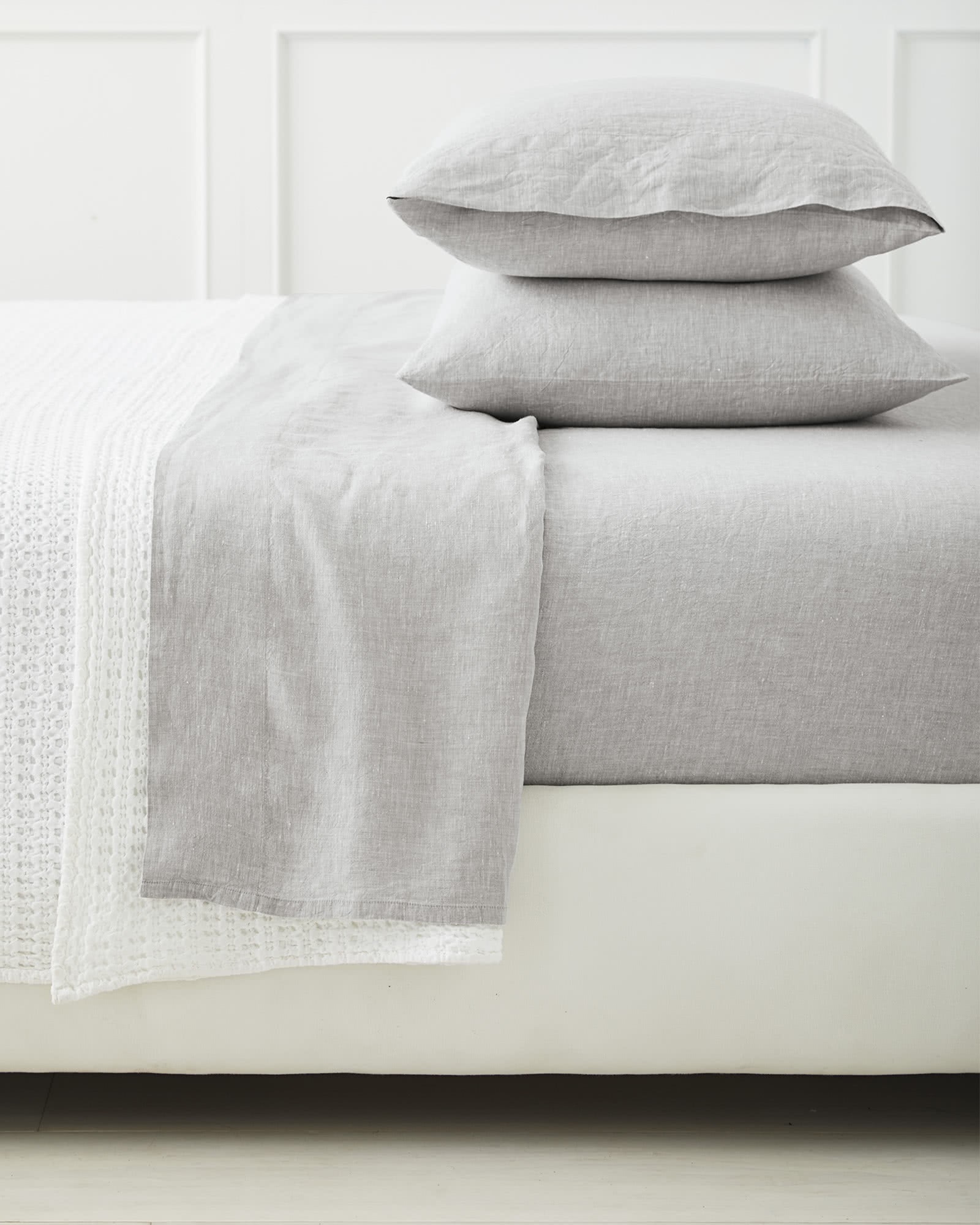 Cavallo Linen Sheet Set | Serena and Lily