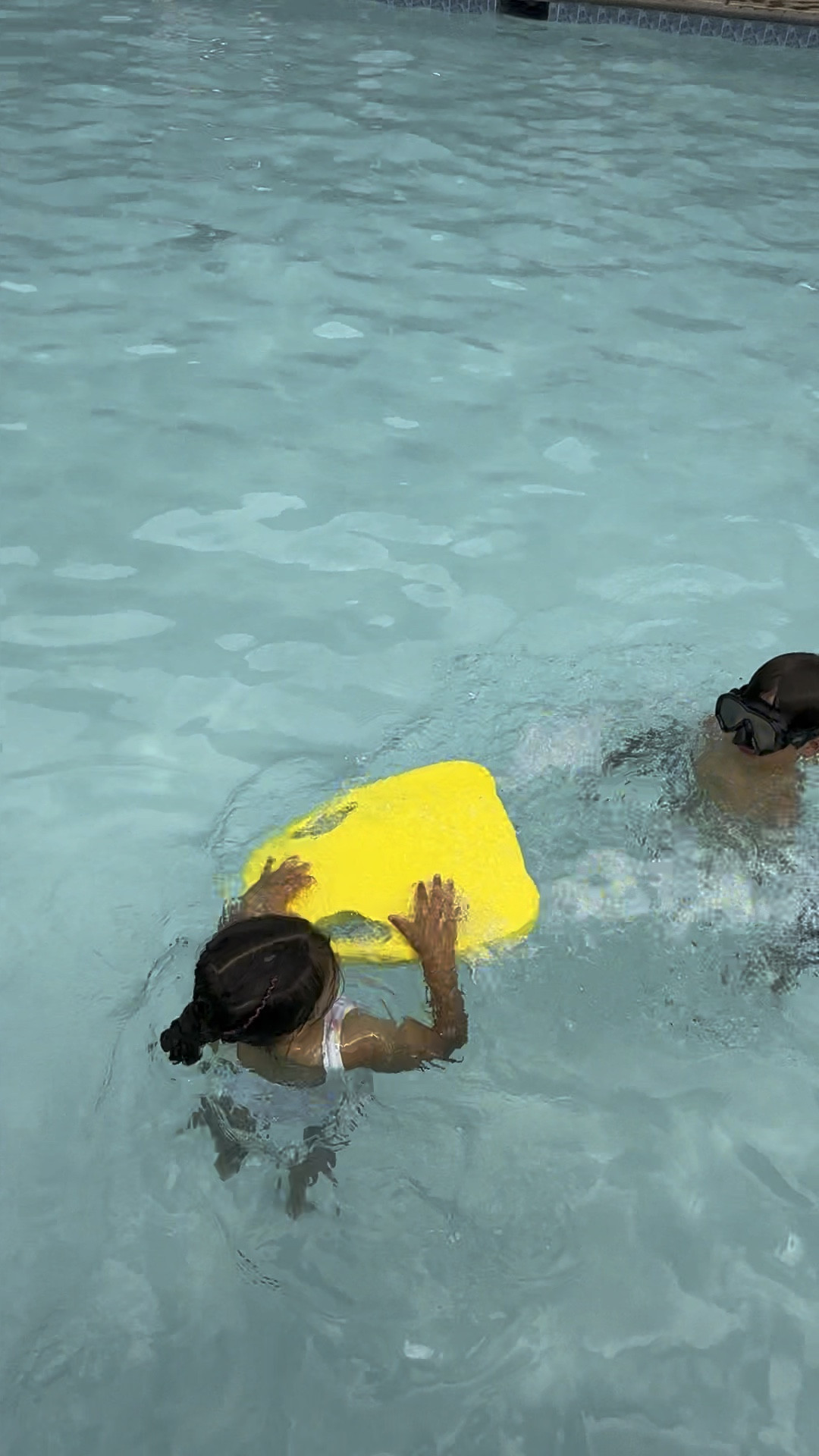 The kids played with these motorized kick boards for hours!!! The battery life is great. Comes in multiple color options. We had the yellow and green. 

#pooltoys #beachtoys #watertoys

#LTKKids