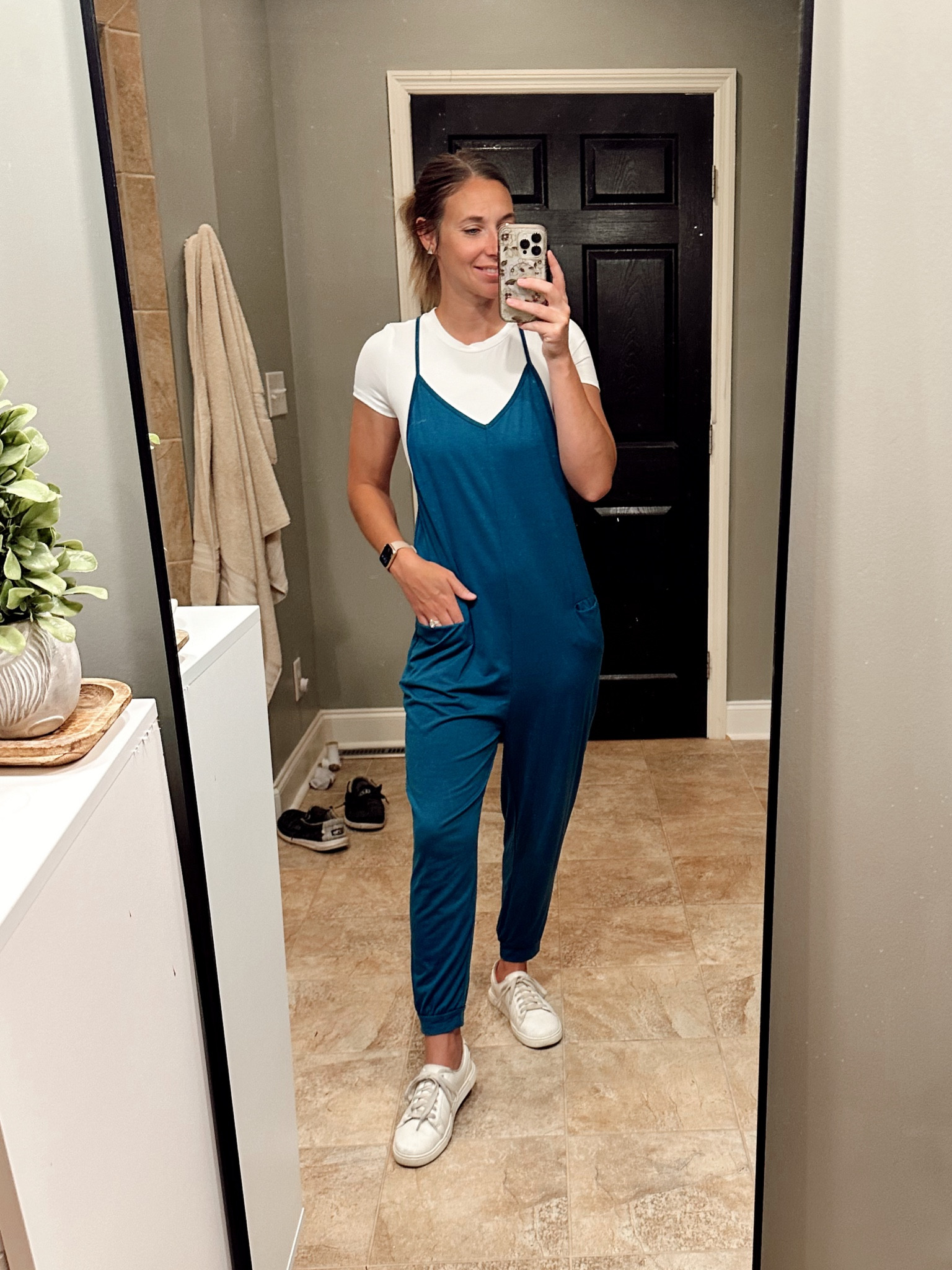 Gotta work in the heat a bit today. Perfect time to wear these new overalls I just got from #shein. ♥️

#LTKFindsUnder50 #LTKTravel #LTKStyleTip