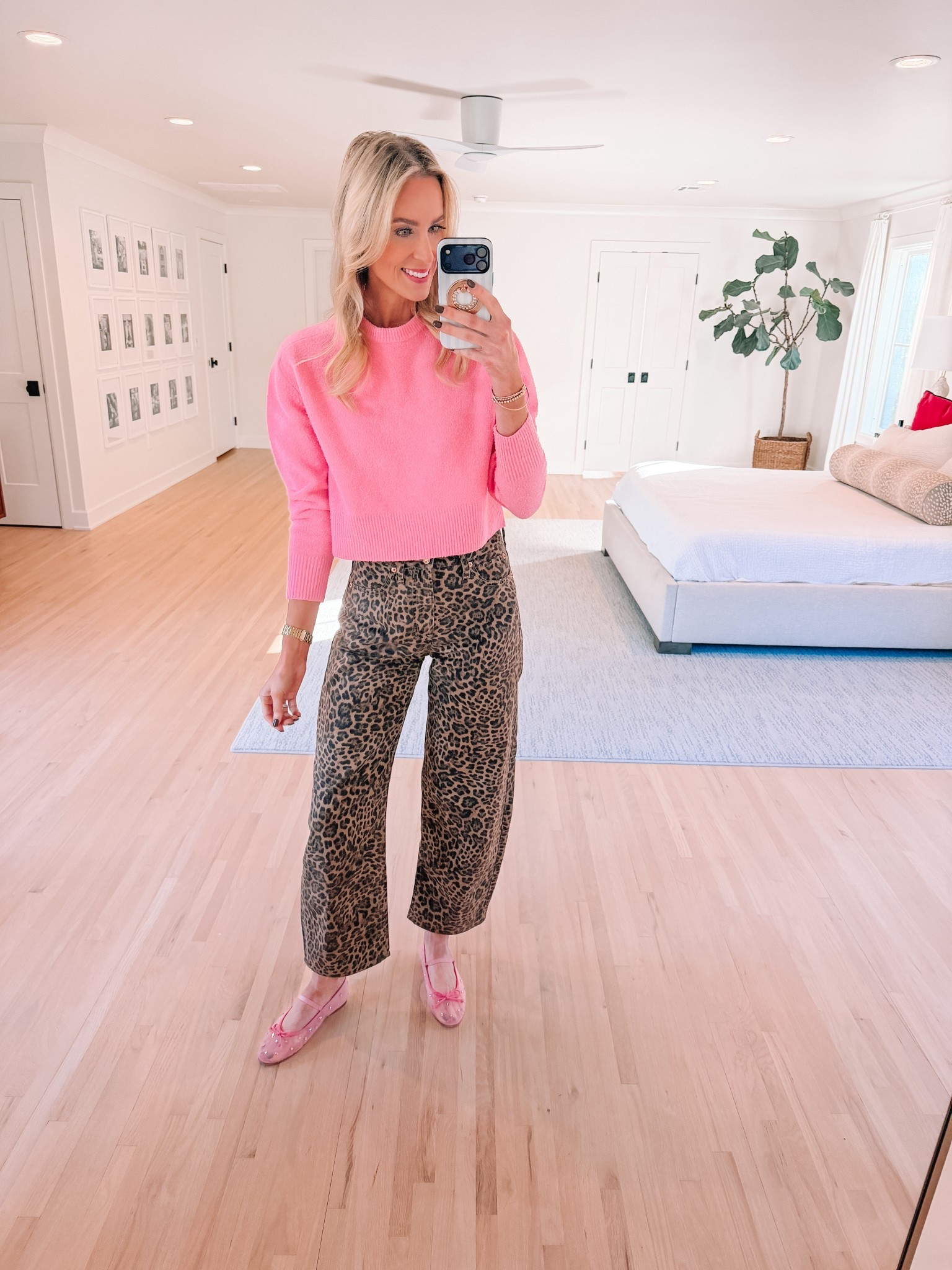 Loving this look for fall! 

Cheetah print / Ballet flats / Classic style / Cropped sweater 

#LTKFindsUnder50 #LTKFindsUnder100 #LTKStyleTip