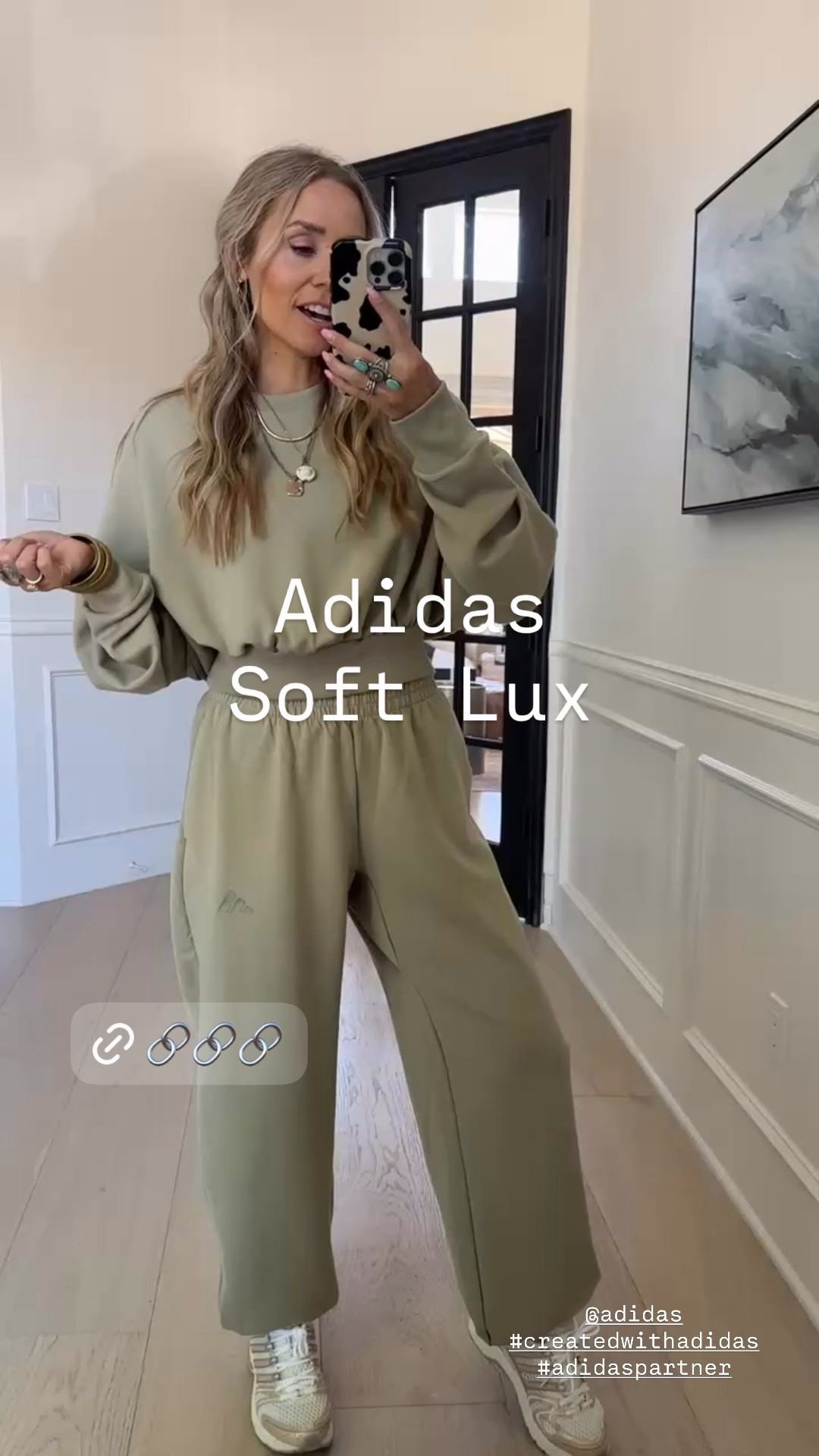 This set! 10/10 so cool and chic. 

@adidas #createdwithadidas #adidaspartner