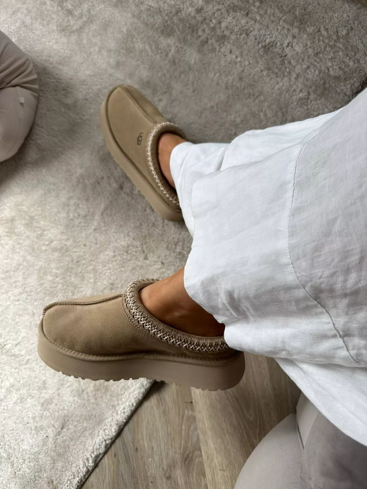 The UGG Tasman/Tazz: how to wear the new trendy slipper?