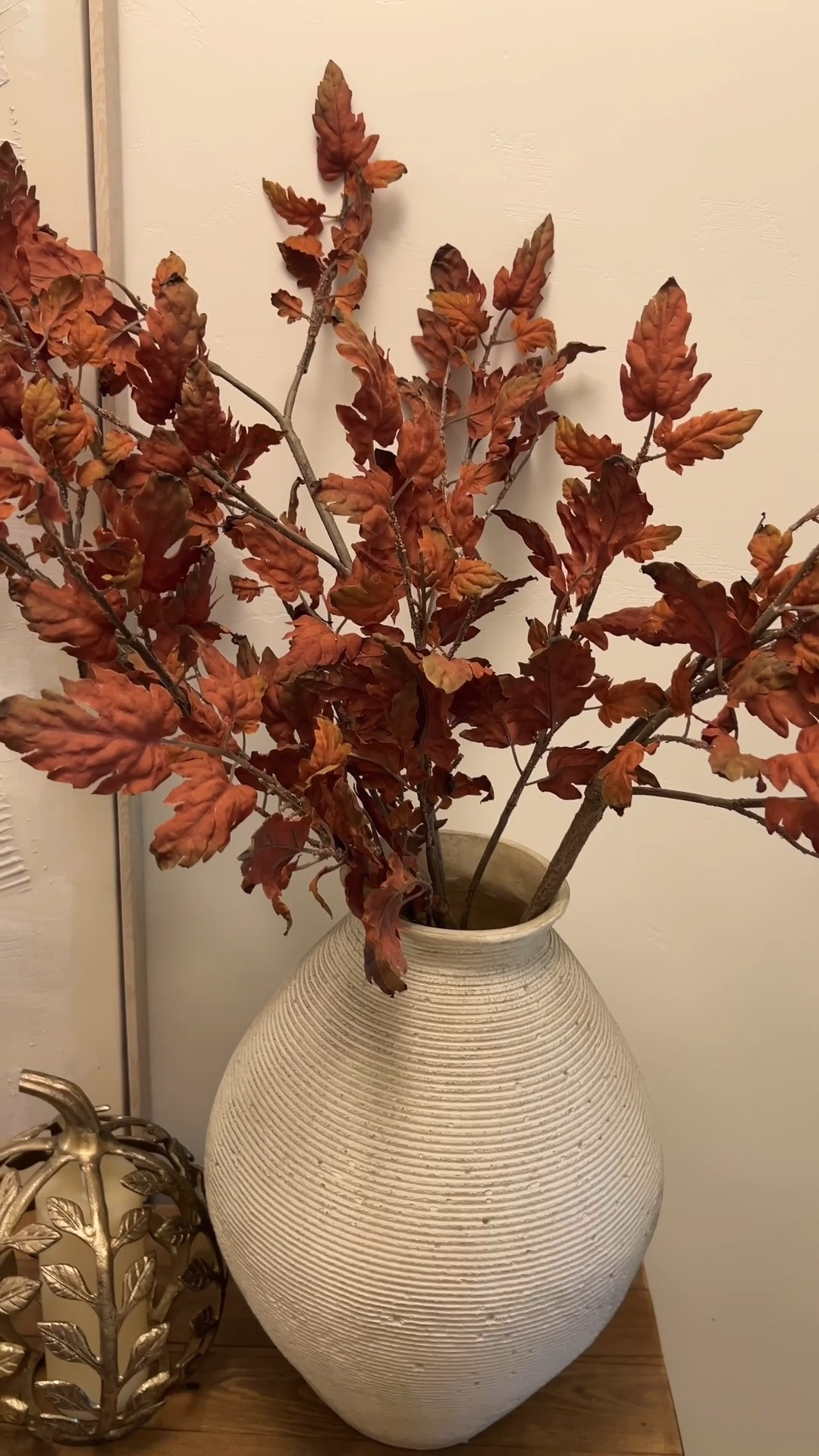 Some of my favorite fall stems! 

Fall stems 
Fall home decor 
Fall home accents 
Fall decor

#LTKSeasonal #LTKHome