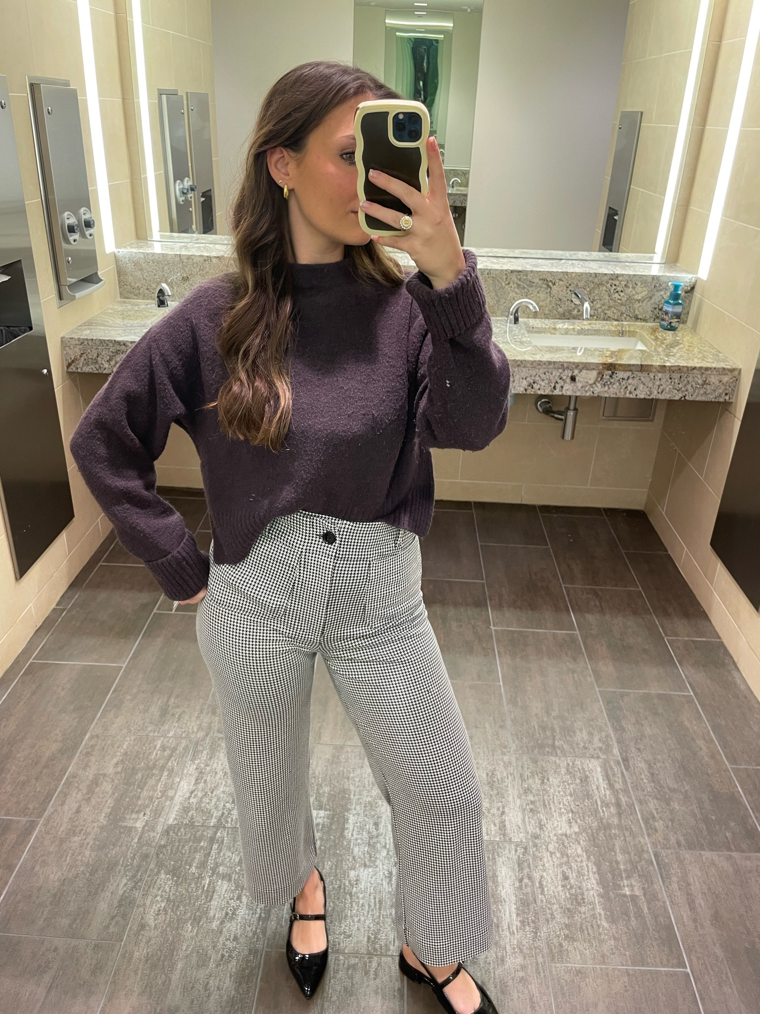 A houndstooth pant to save the day. 
#workoutfit

#LTKworkwear #LTKstyletip #LTKshoecrush