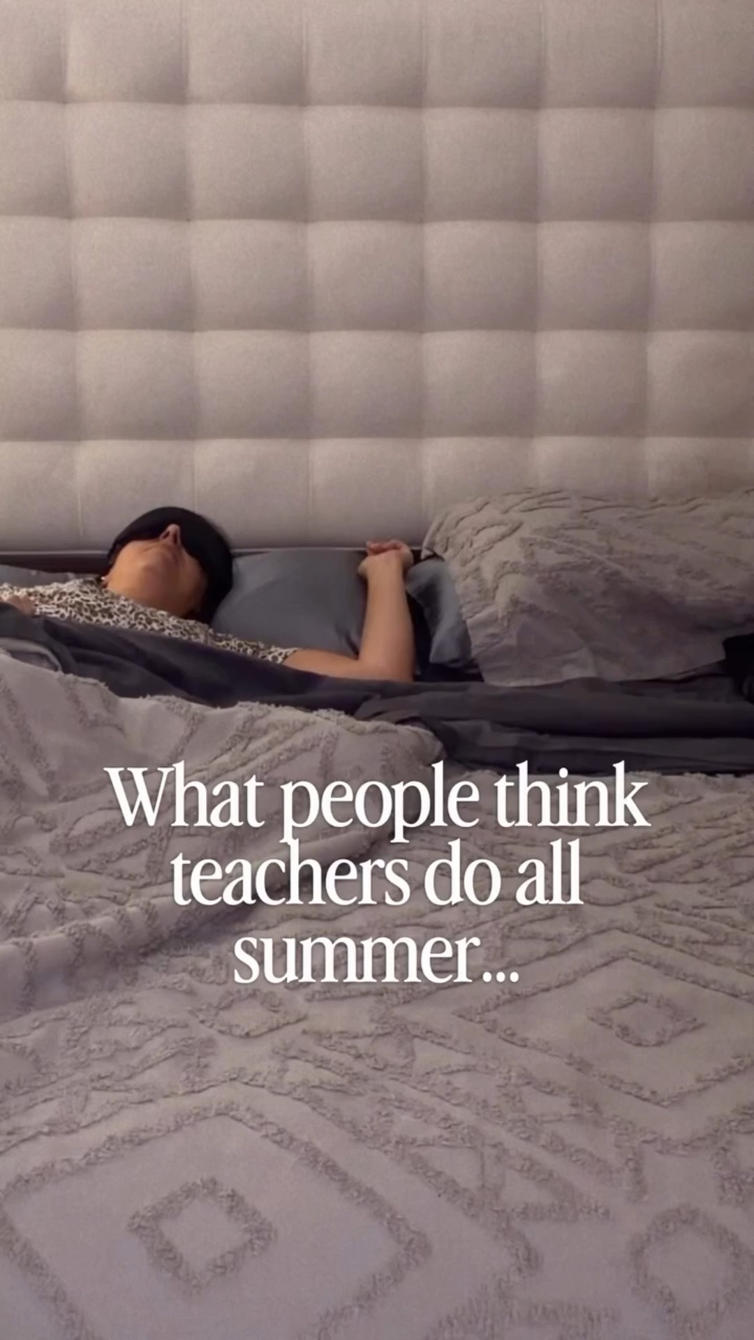 Everyone thinks summer break = relaxing…
Meanwhile I’ve just switched from teacher to full-time everything else 😅

Tell me you’re a teacher on summer break without telling me…

#TeacherTuesday #TeacherLife #TeacherHumor #MomLife #RelatableReels