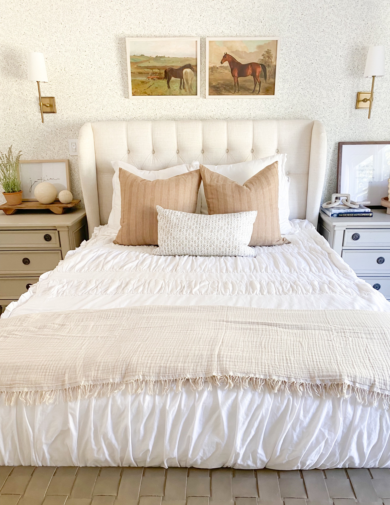 Little Girl’s Bedroom upholstered bed, brass sconces and floral wallpaper 🤍 #wallpaper #girlsbedroom #bedroom #littlegirl #vintage #classic

#LTKstyletip #LTKfamily #LTKhome