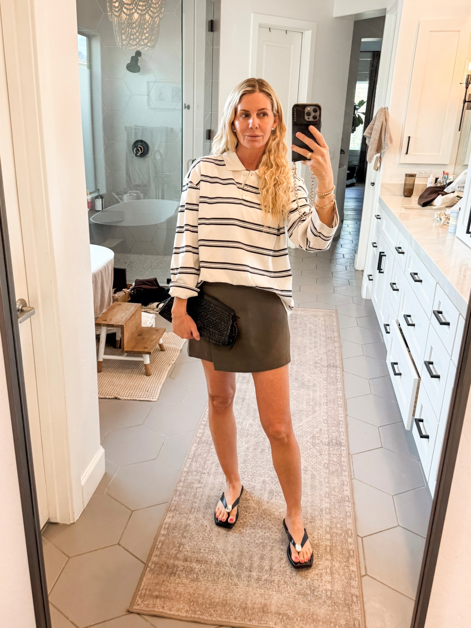 Everyday casual mom style

#LTKSeasonal #LTKOver40 #LTKootd