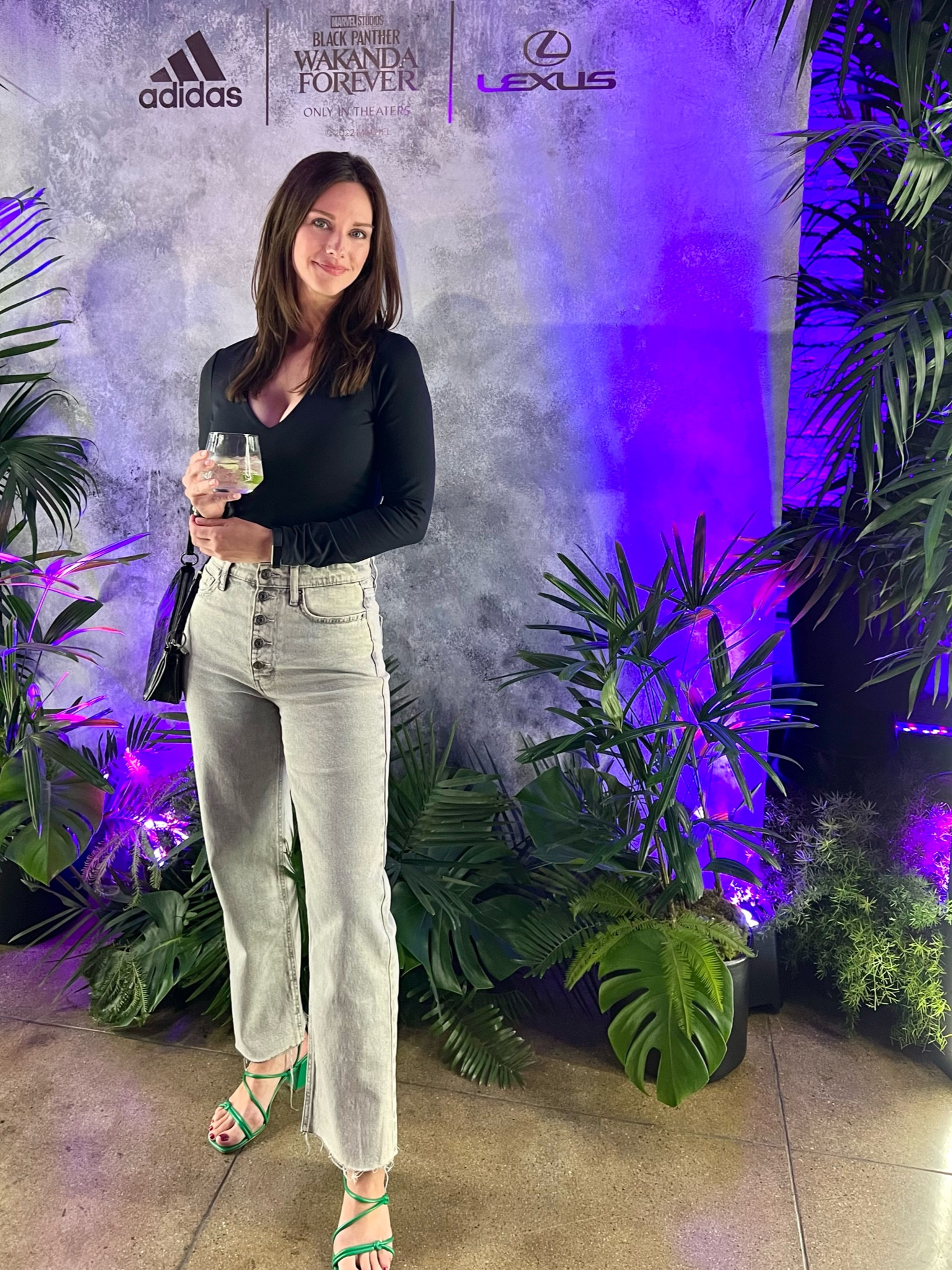 Abercrombie has the best bodysuits! This one comes in several colors, is super flattering, and fits TTS (I’m wearing a small)  

#LTKHoliday #LTKstyletip #LTKxAF