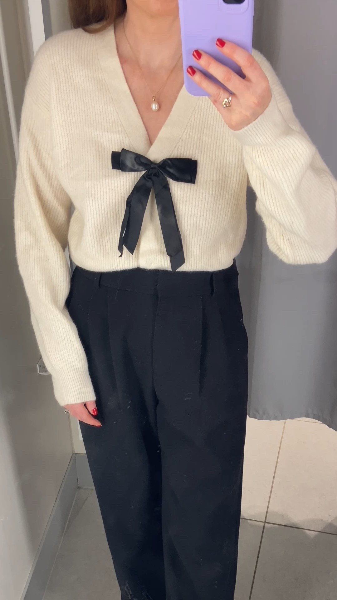 New in H&M the sweetest bow detail knit from H&M 🖤 A soft, feminine piece that’s perfect for everyday styling or to dress up for Christmas Party Drinks. Wearing a size small. ♥️ H m outfits, sweater weather, knitwear 

#LTKuk #LTKwinter #LTKfestive