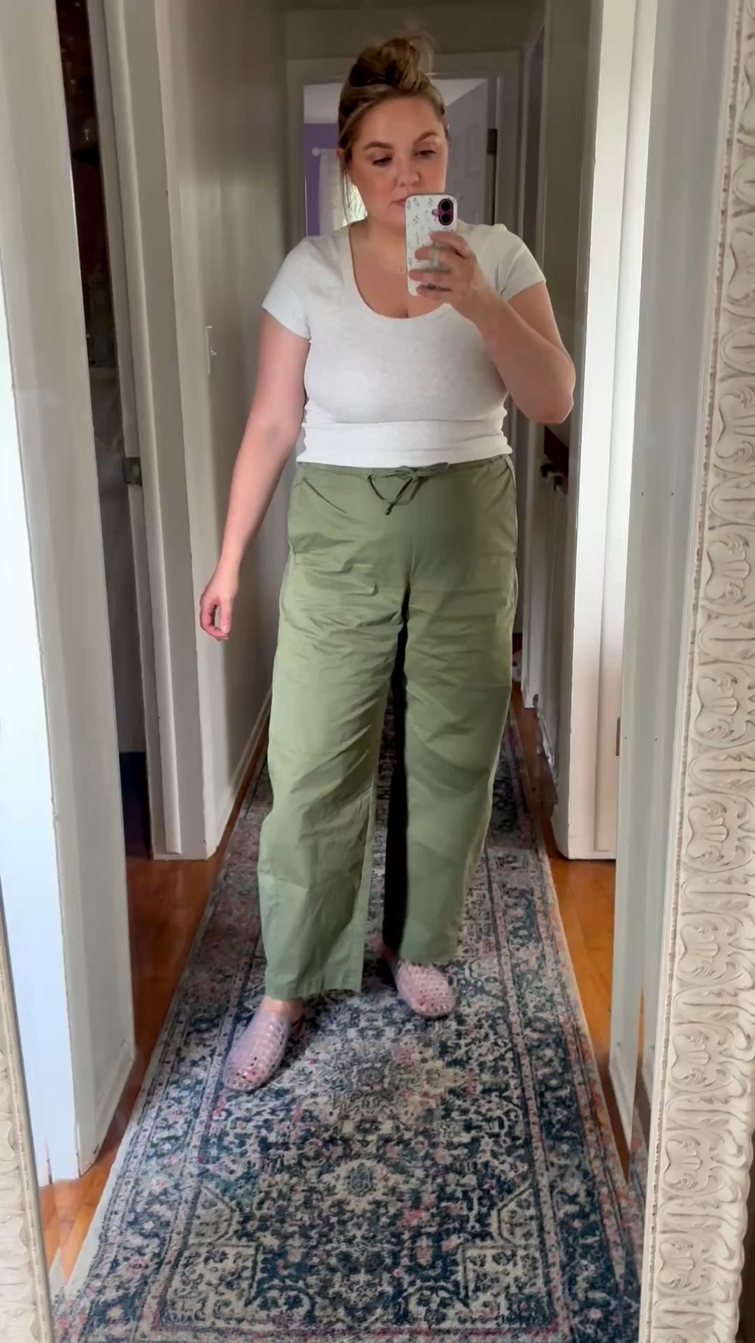 Obsessed with these twill barrel pull-on pants. They’re the perfect weight to wear as we are transitioning into fall. And so comfortable.

#LTKdayinmylife #LTKSeasonal #LTKootd