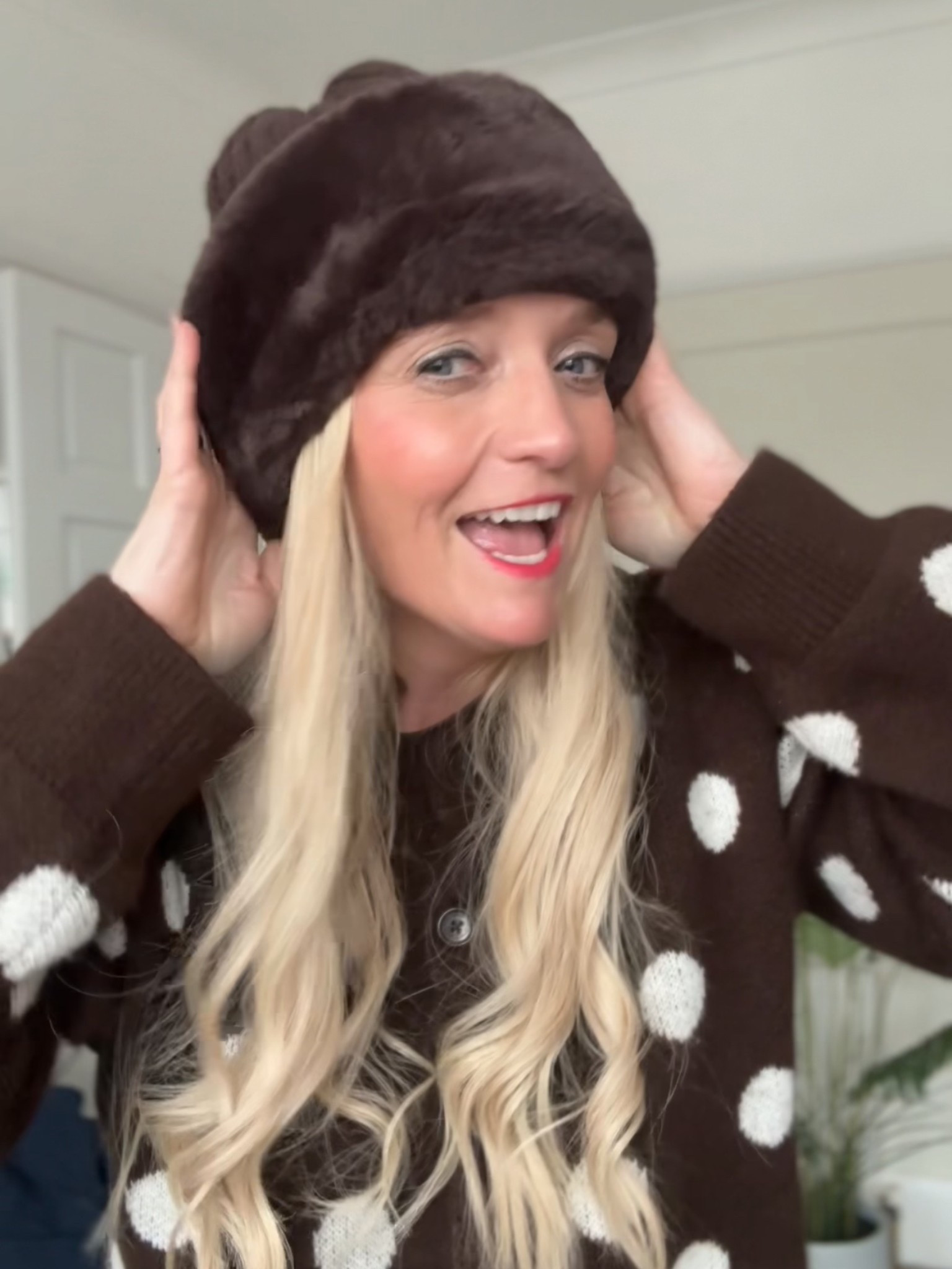 Following on from yesterday’s bargain jumpers reel, I need to share another great little sale find with you before they sell out….
These fabulous@newlook hats are now half price - only £6.49 in the sale! 

#LTKsale #LTKwinter #LTKuk